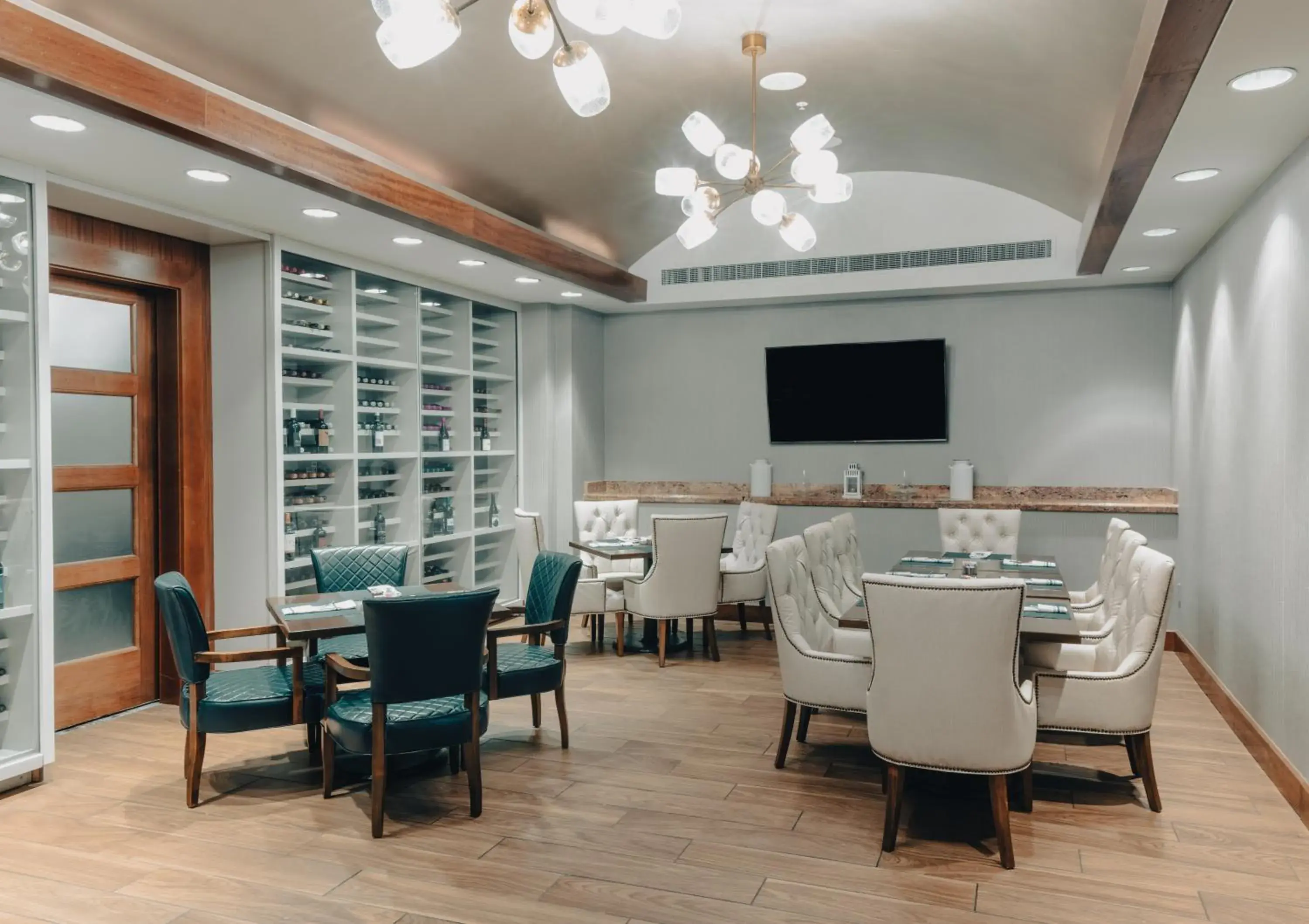 Restaurant/places to eat in Horseshoe Bay Resort Restaurant/places to eat in Horseshoe Bay Resort