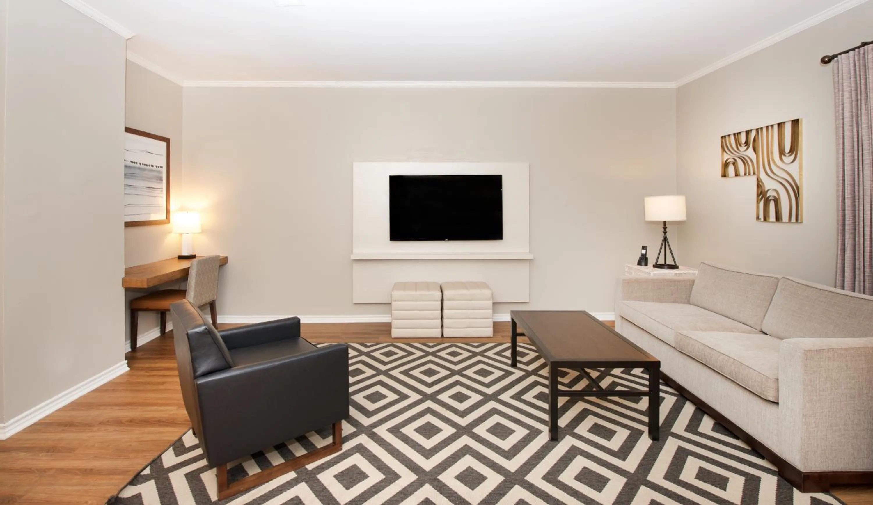 TV and multimedia in Horseshoe Bay Resort