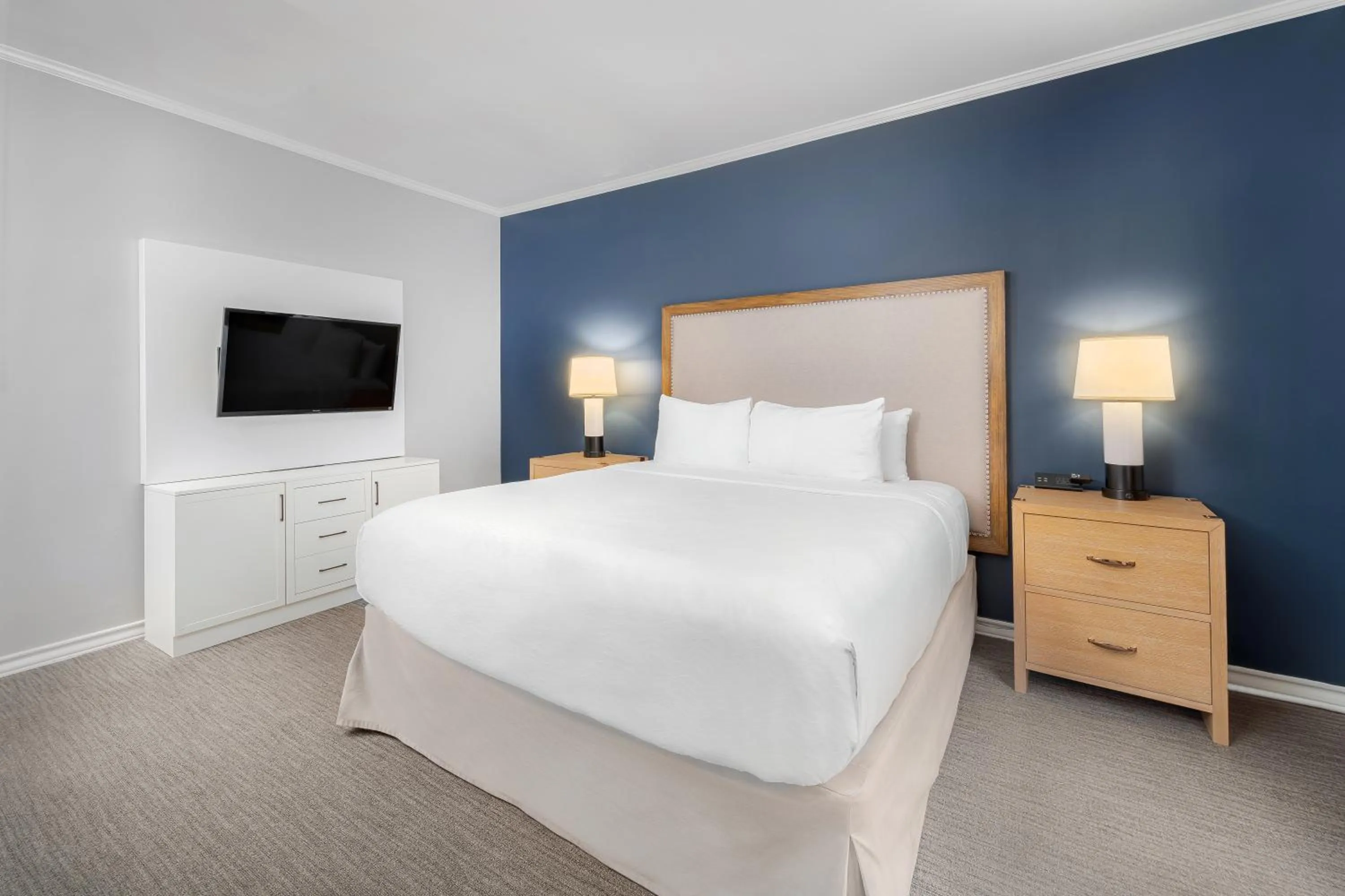 Bed in Horseshoe Bay Resort