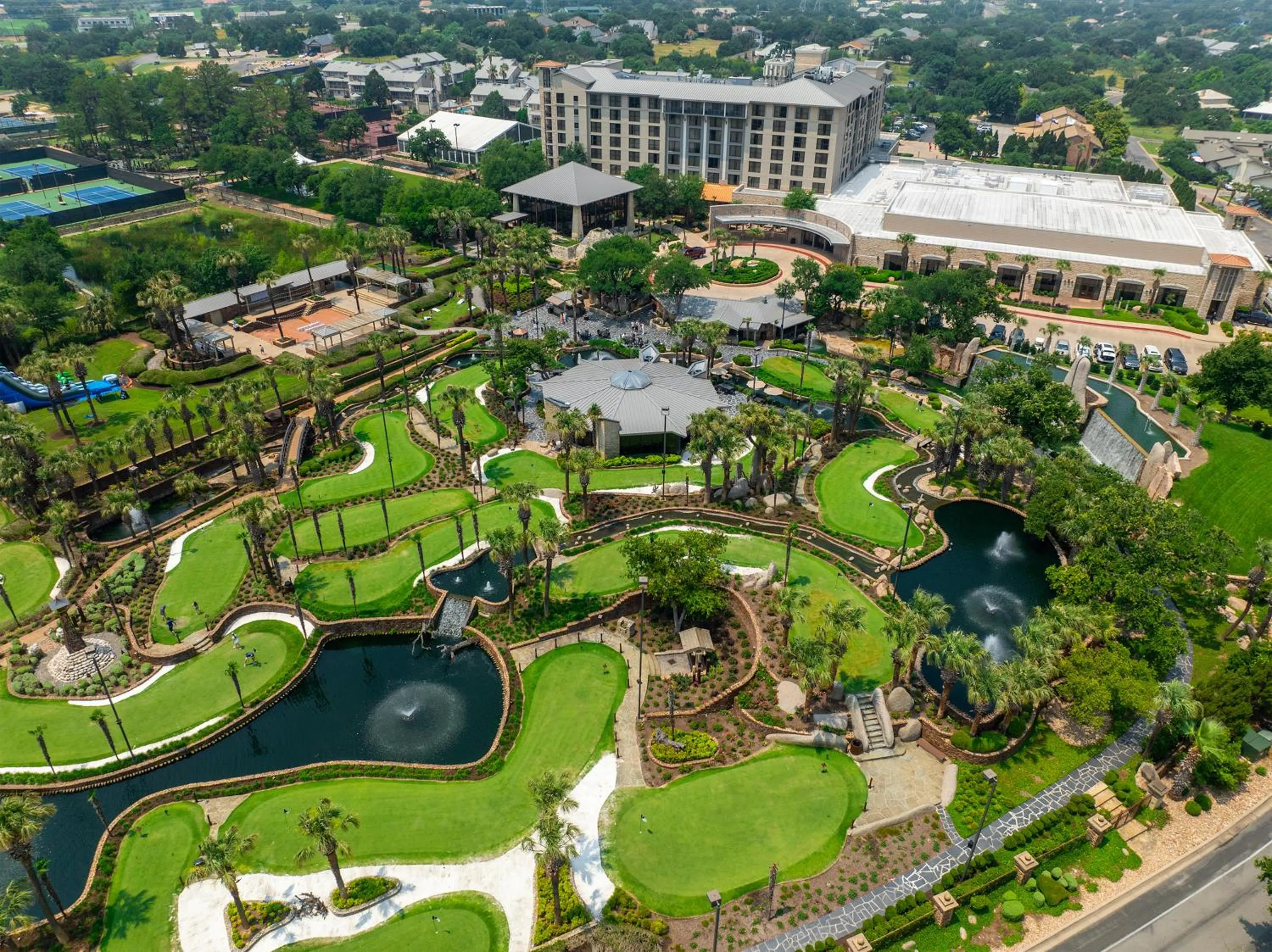 Spring in Horseshoe Bay Resort