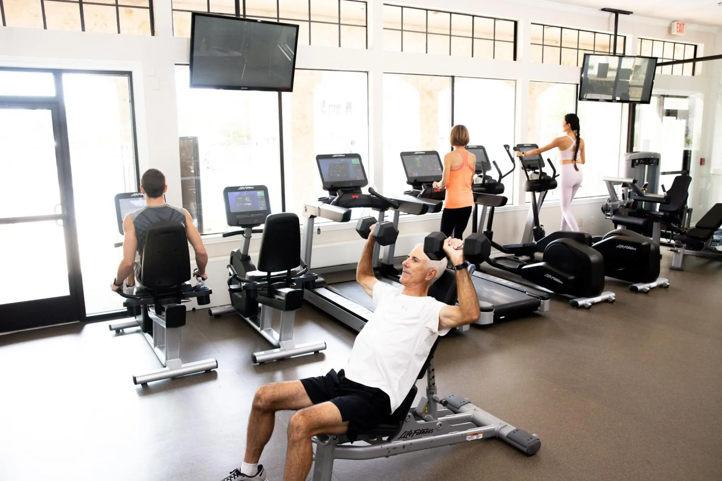 Fitness centre/facilities in Horseshoe Bay Resort Fitness centre/facilities in Horseshoe Bay Resort