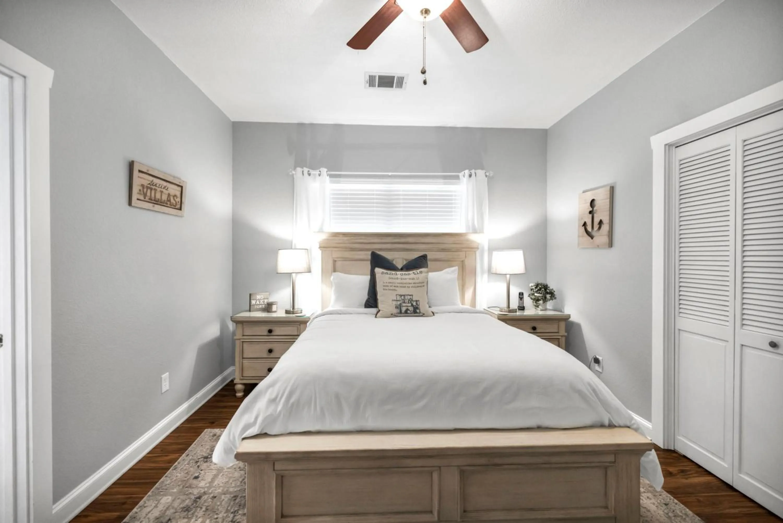 Bed in Horseshoe Bay Resort