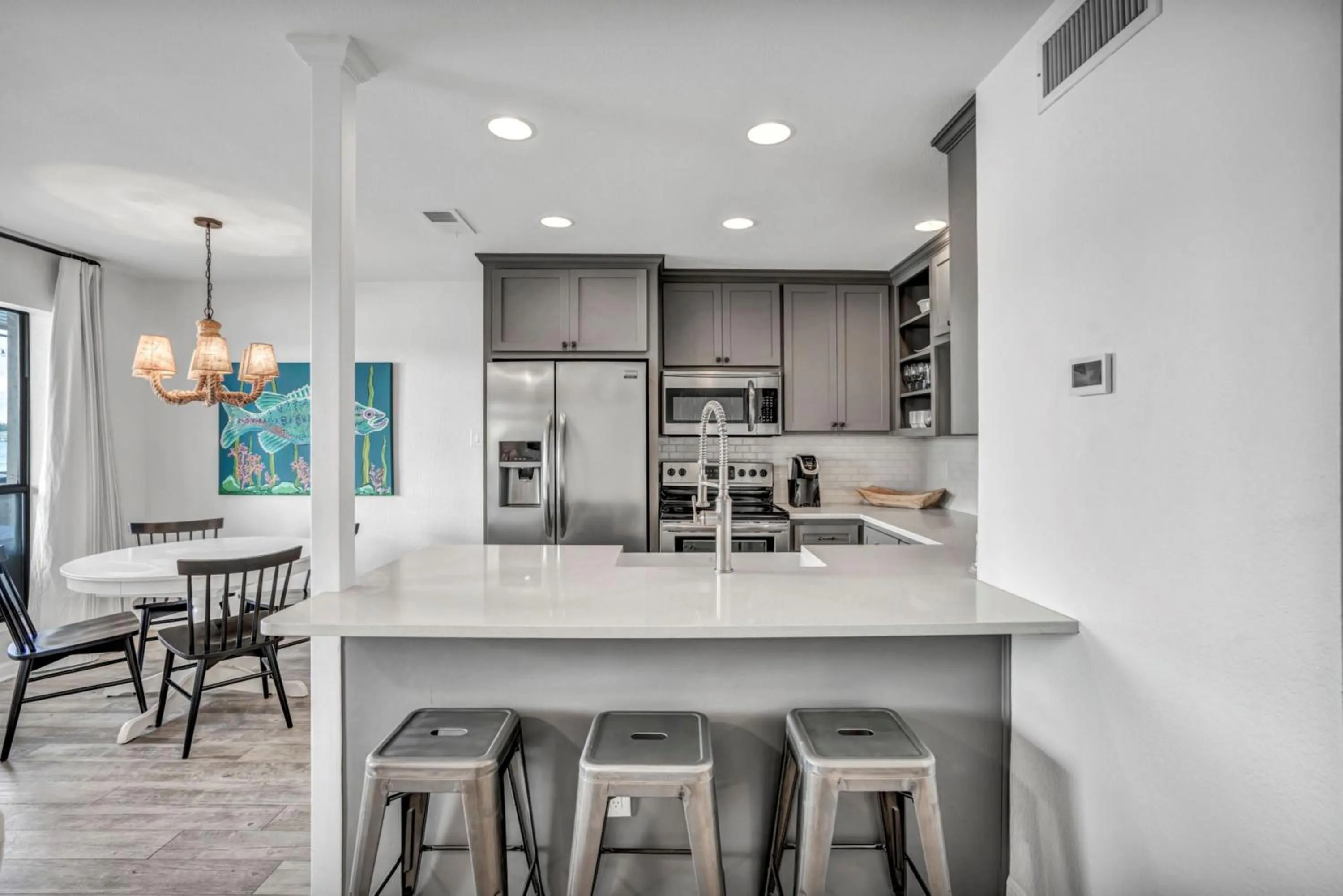 Dining area in Horseshoe Bay Resort