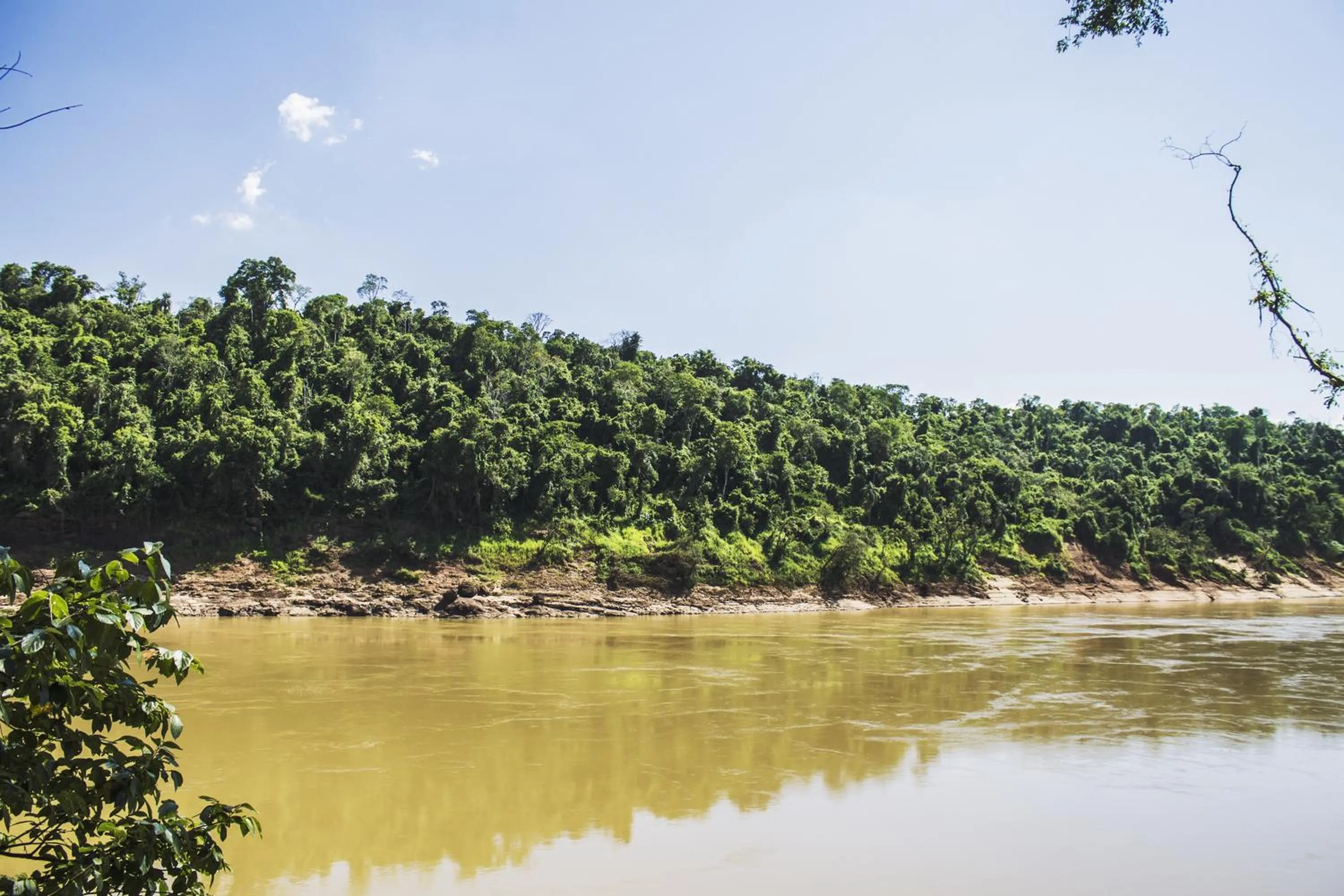River view in Canzi Cataratas Hotel