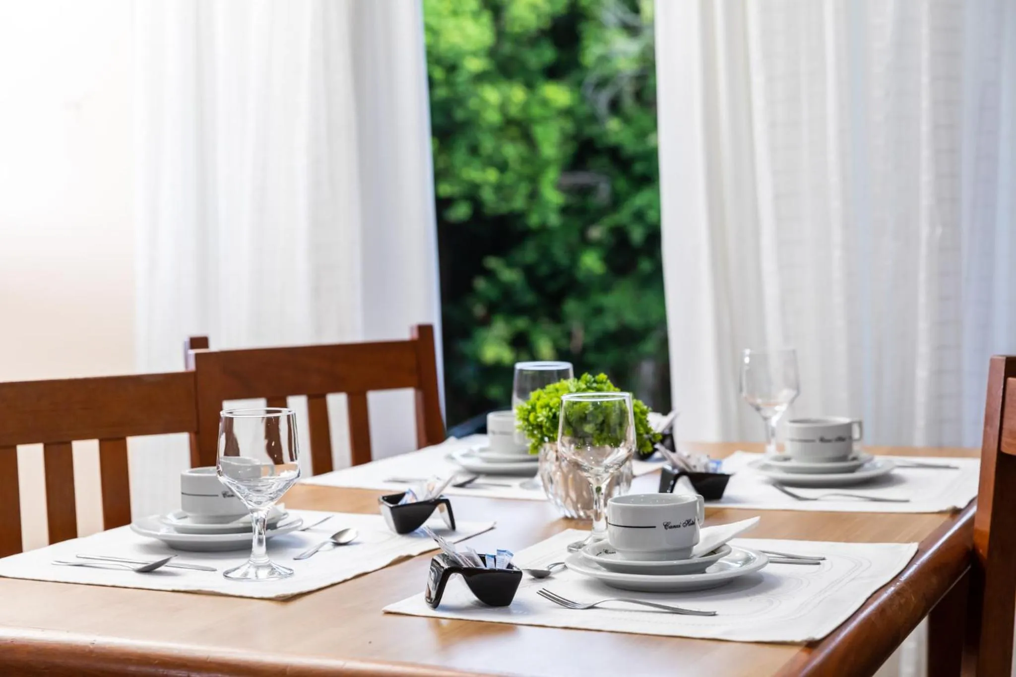 Restaurant/places to eat in Canzi Cataratas Hotel