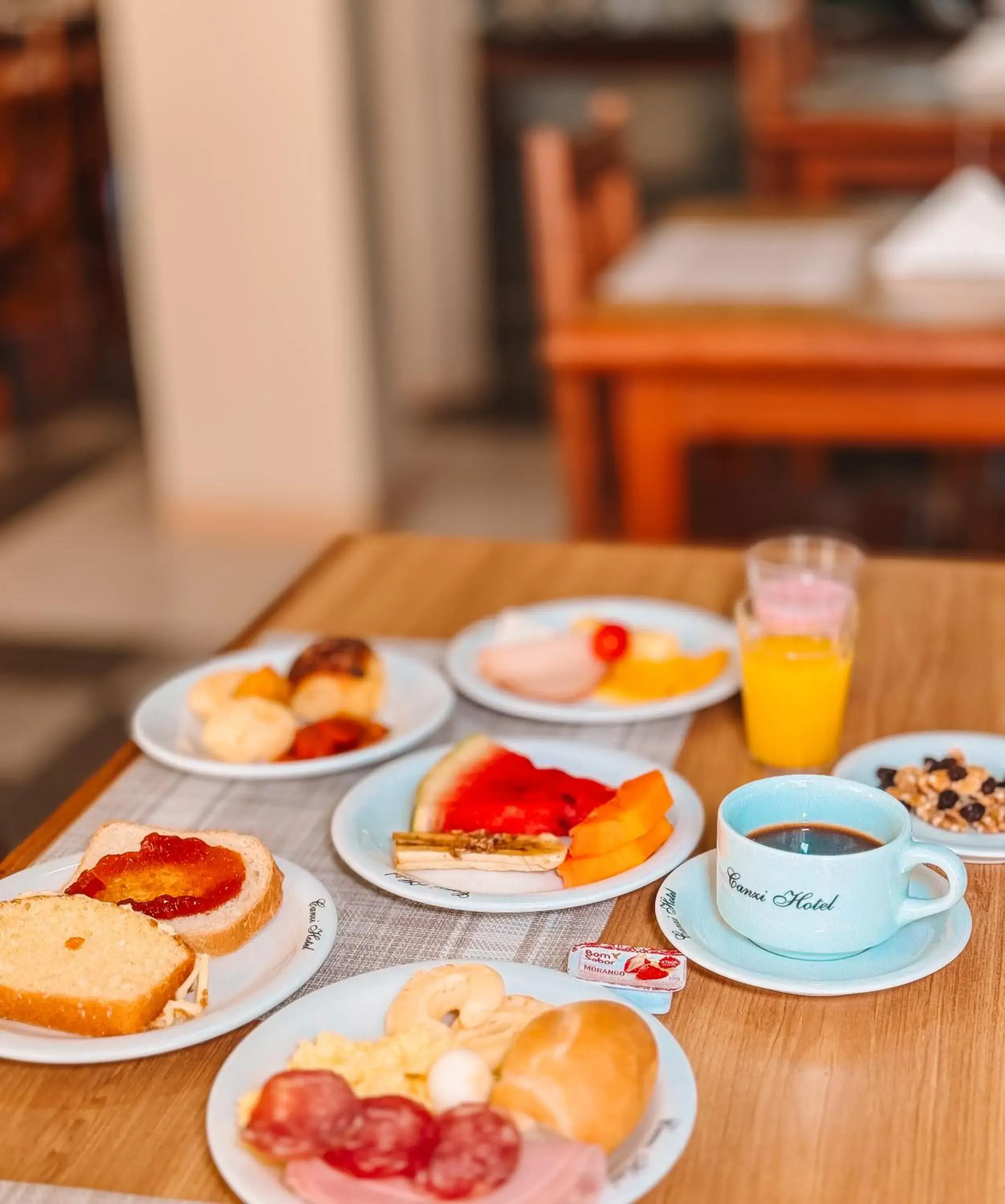 Breakfast in Canzi Cataratas Hotel Breakfast in Canzi Cataratas Hotel