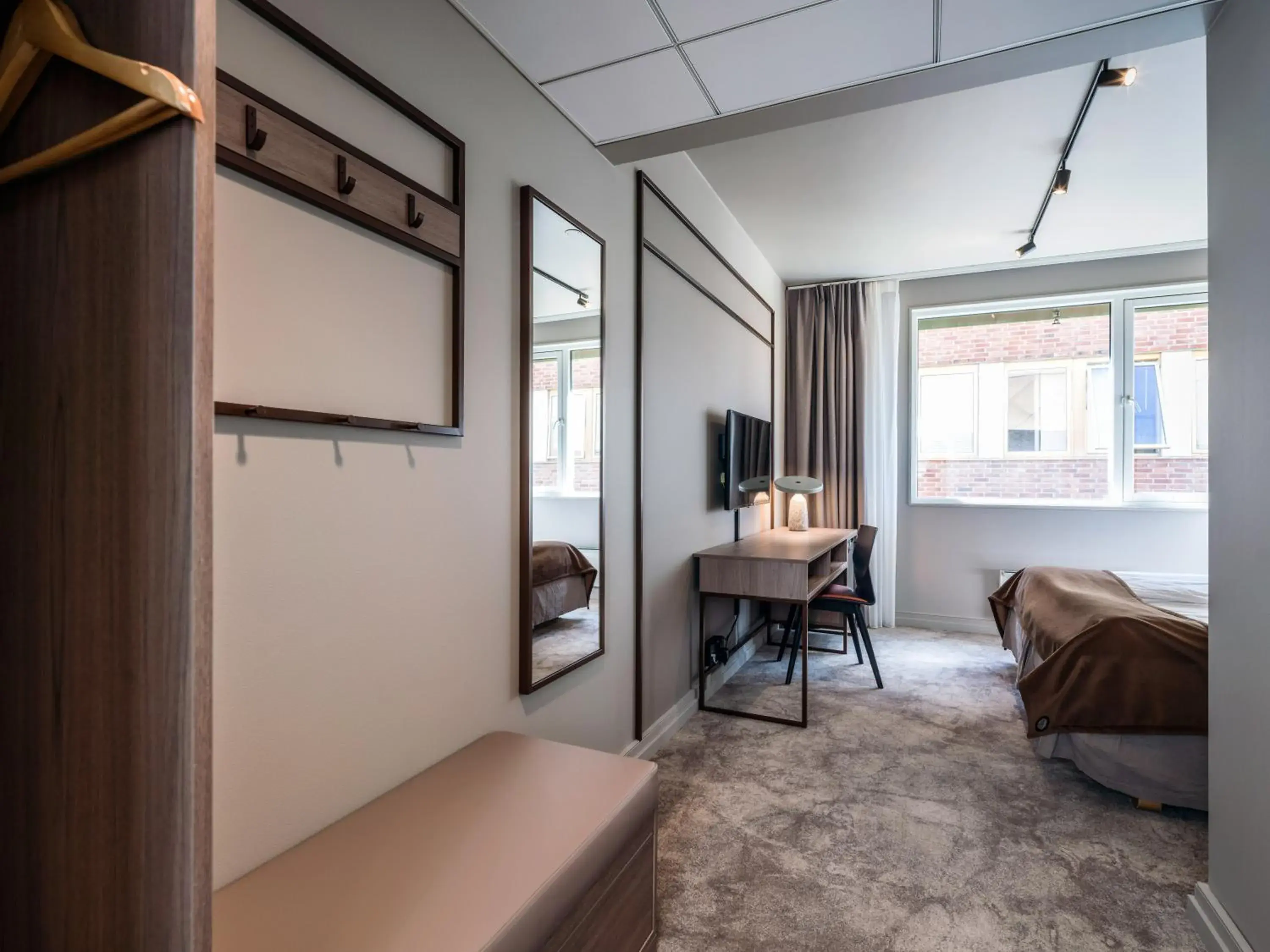 Bedroom in Quality Hotel Saga Bedroom in Quality Hotel Saga