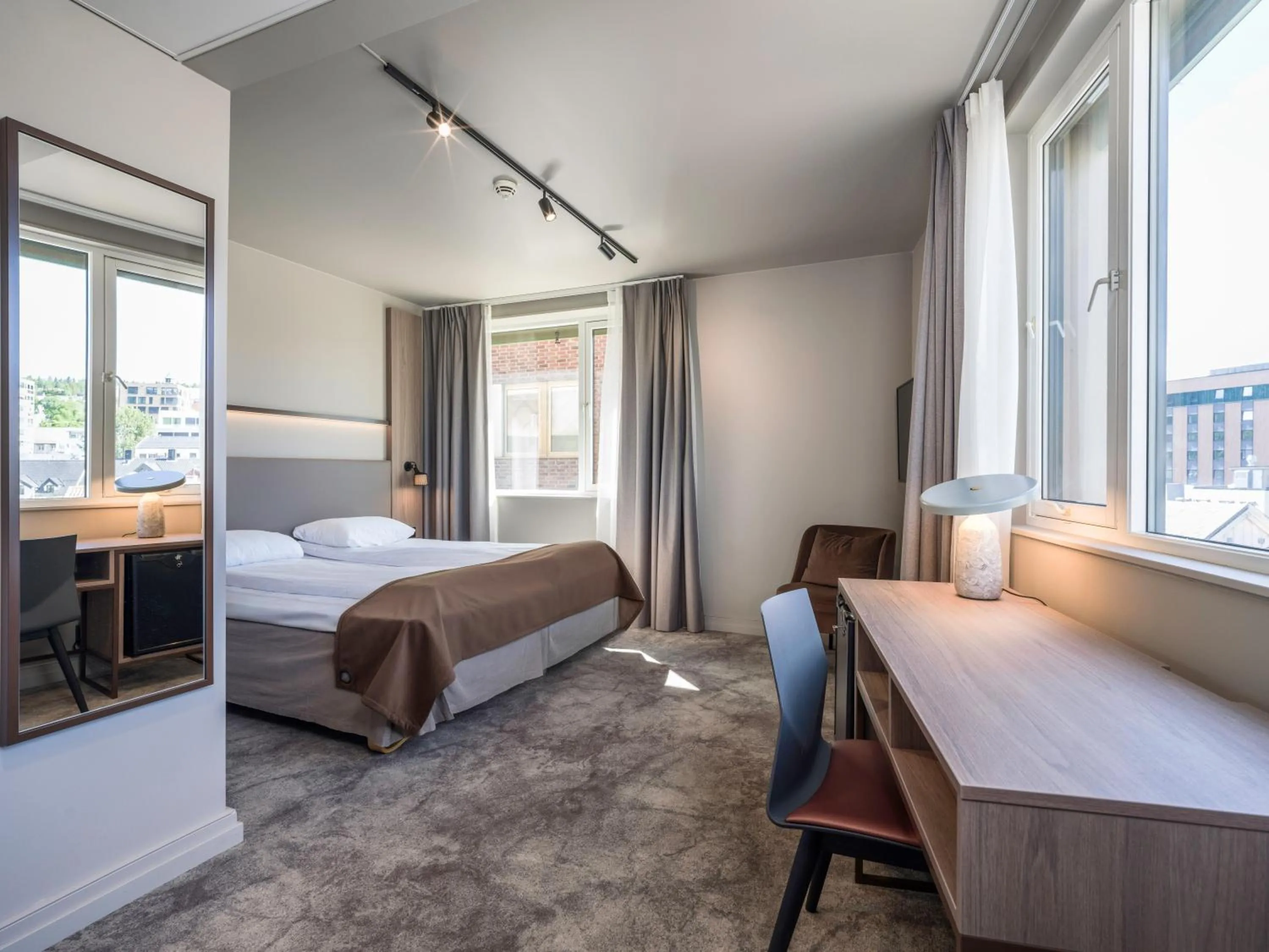 Photo of the whole room, Bed in Quality Hotel Saga