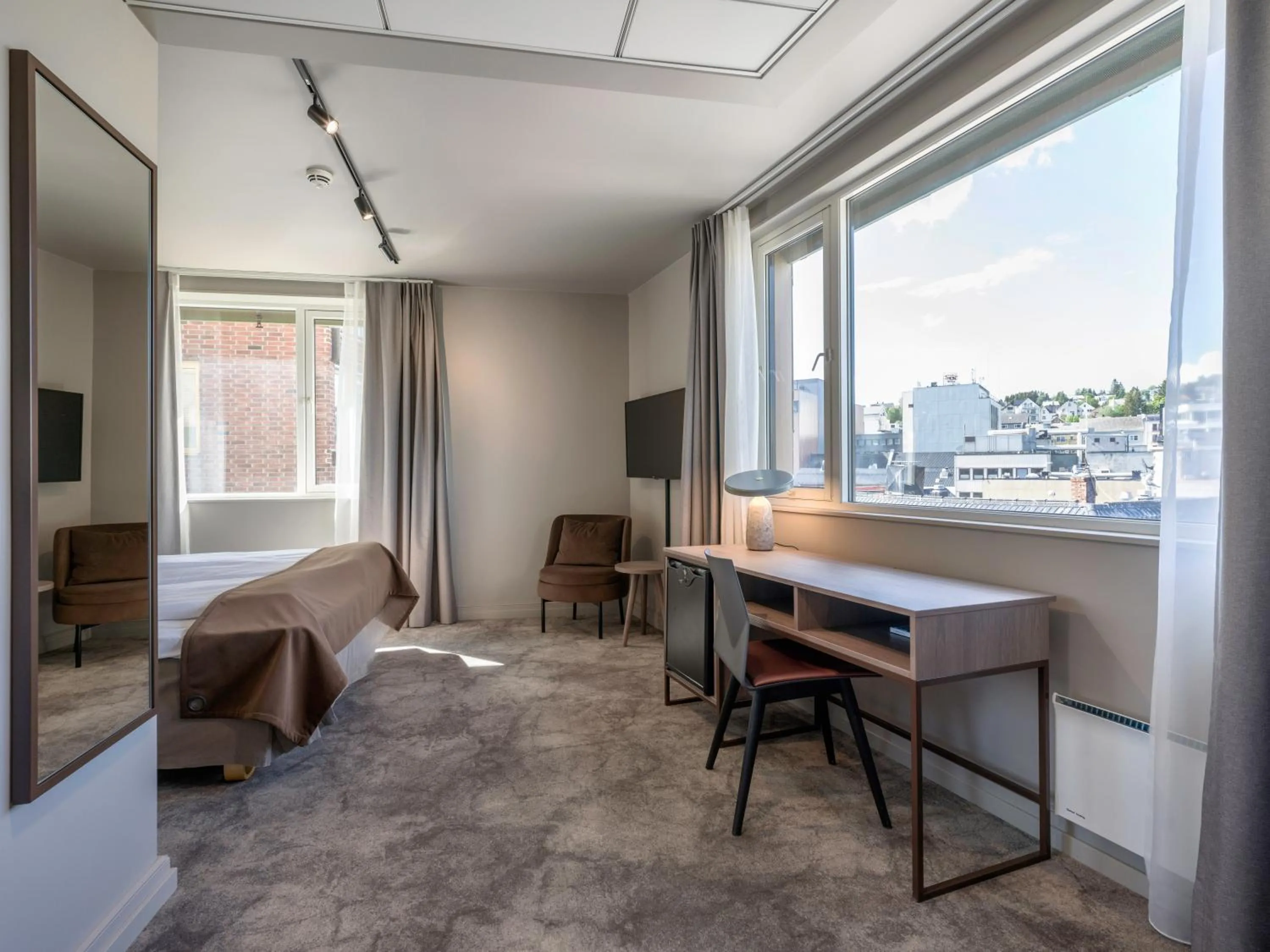 Photo of the whole room, Bed in Quality Hotel Saga