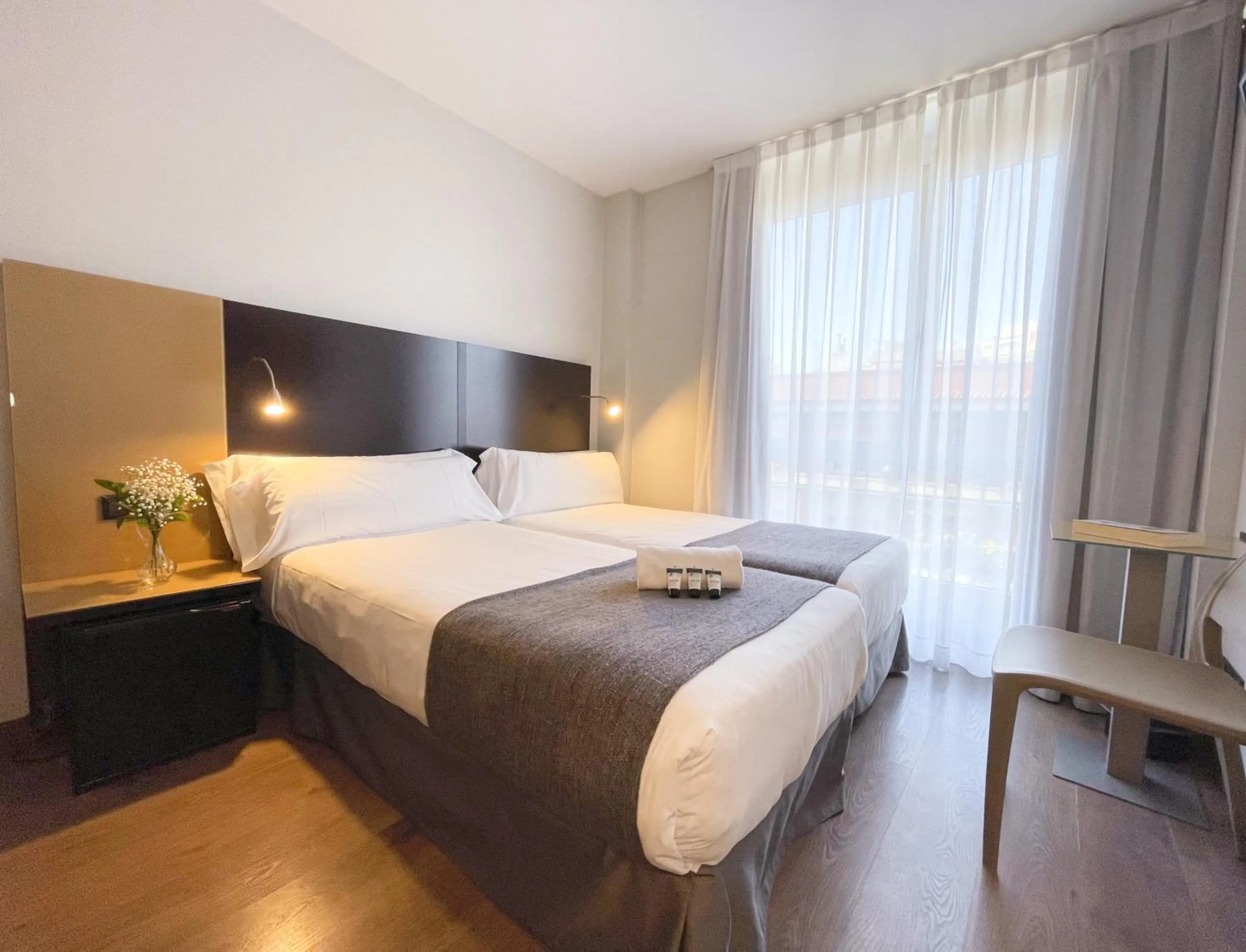 Photo of the whole room, Bed in SM Hotel Sant Antoni