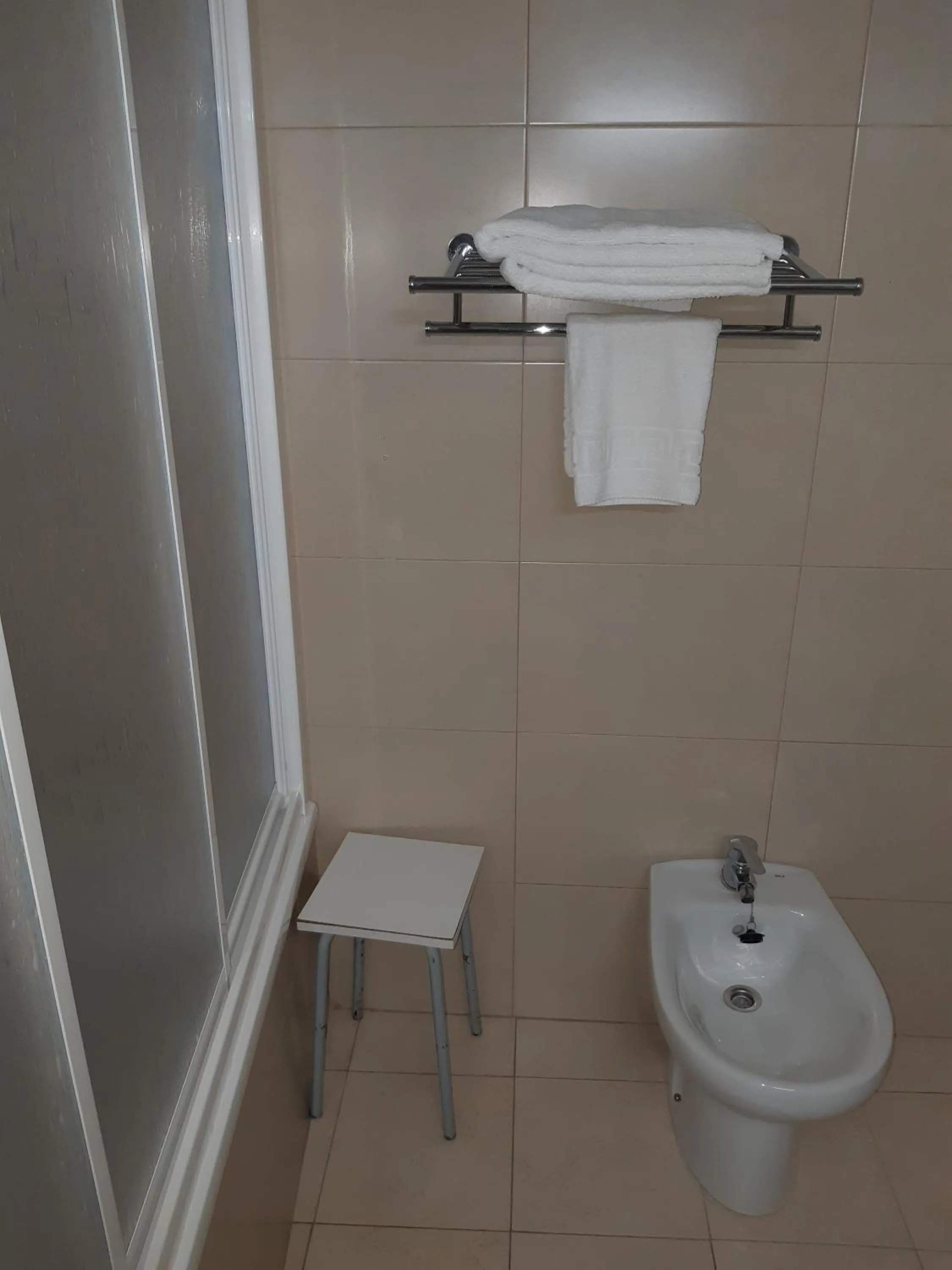 Bathroom in Hotel Condestable