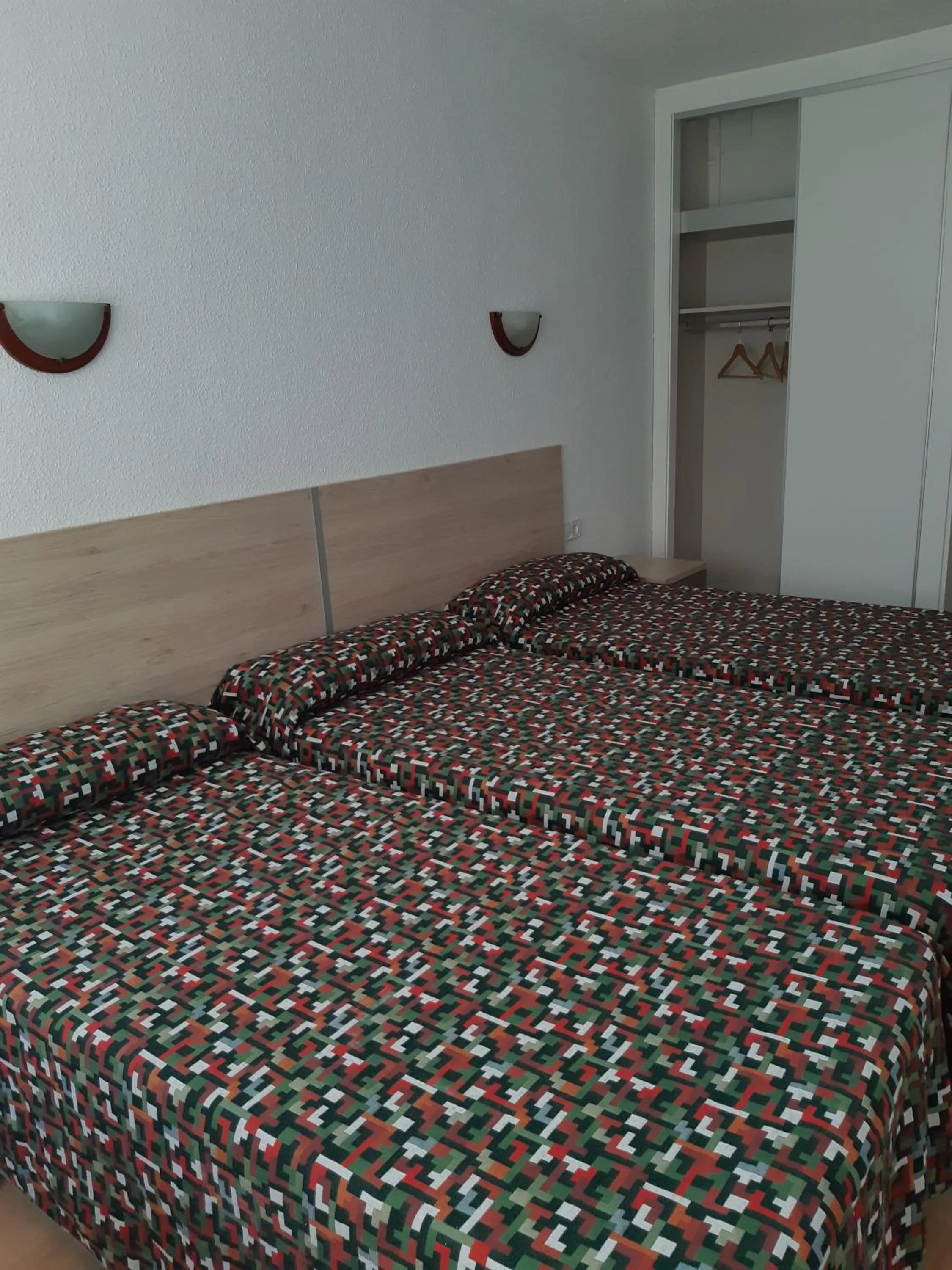 Photo of the whole room, Bed in Hotel Condestable