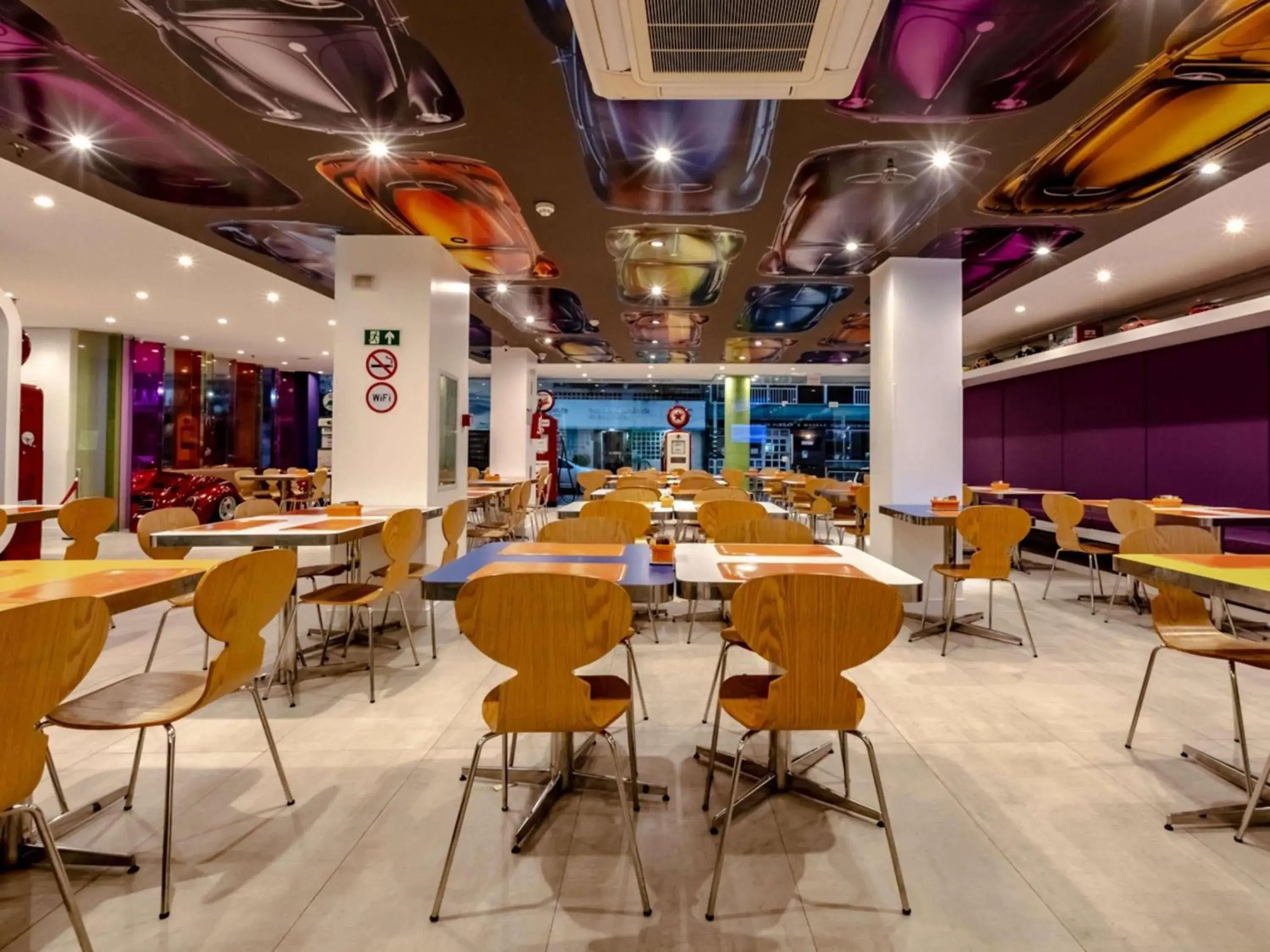 Breakfast in Ibis Styles Balneário Camboriú - 1 Quadra do Mar Breakfast in Ibis Styles Balneário Camboriú - 1 Quadra do Mar