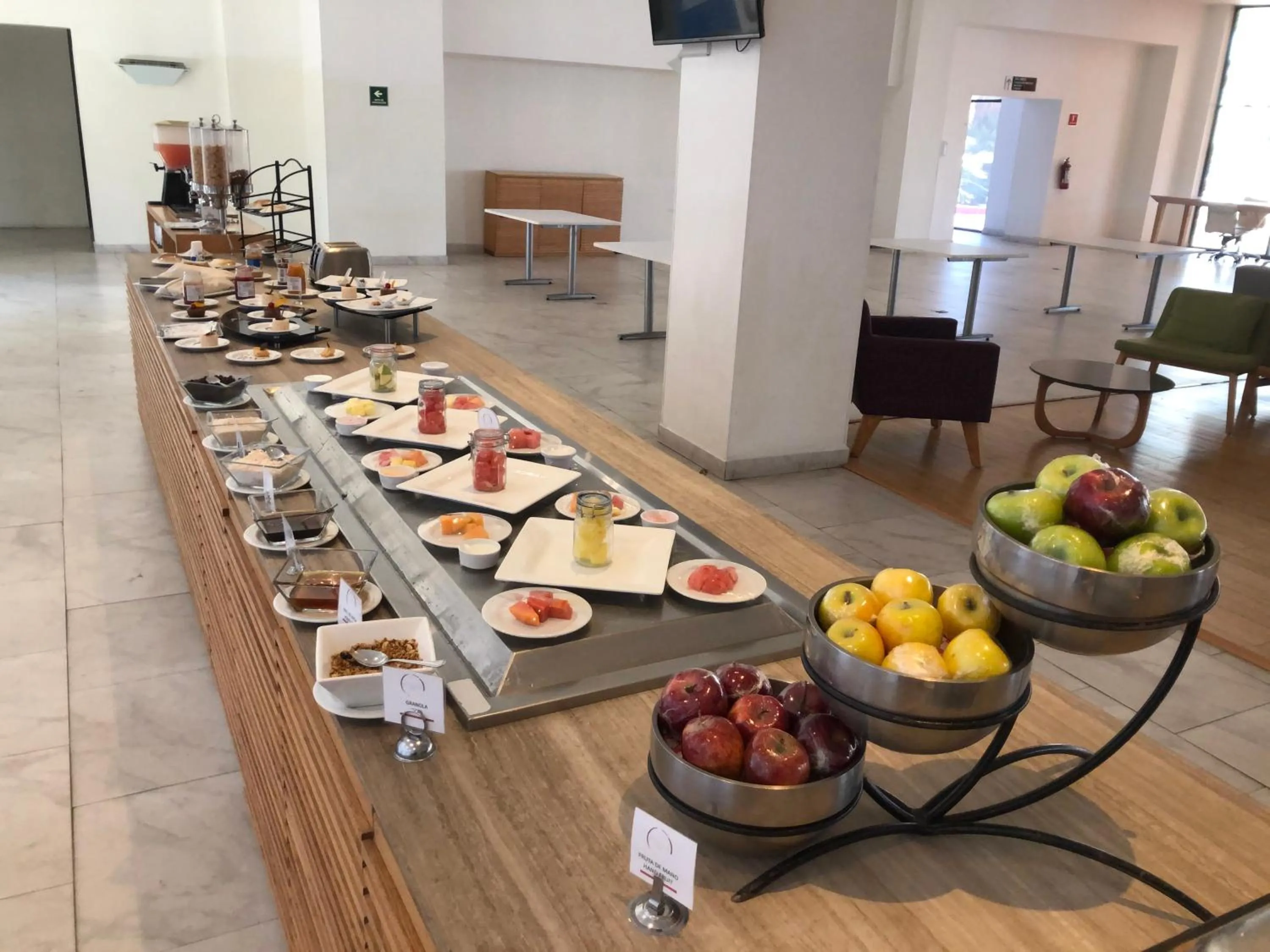 Buffet breakfast in Real Inn Mexicali