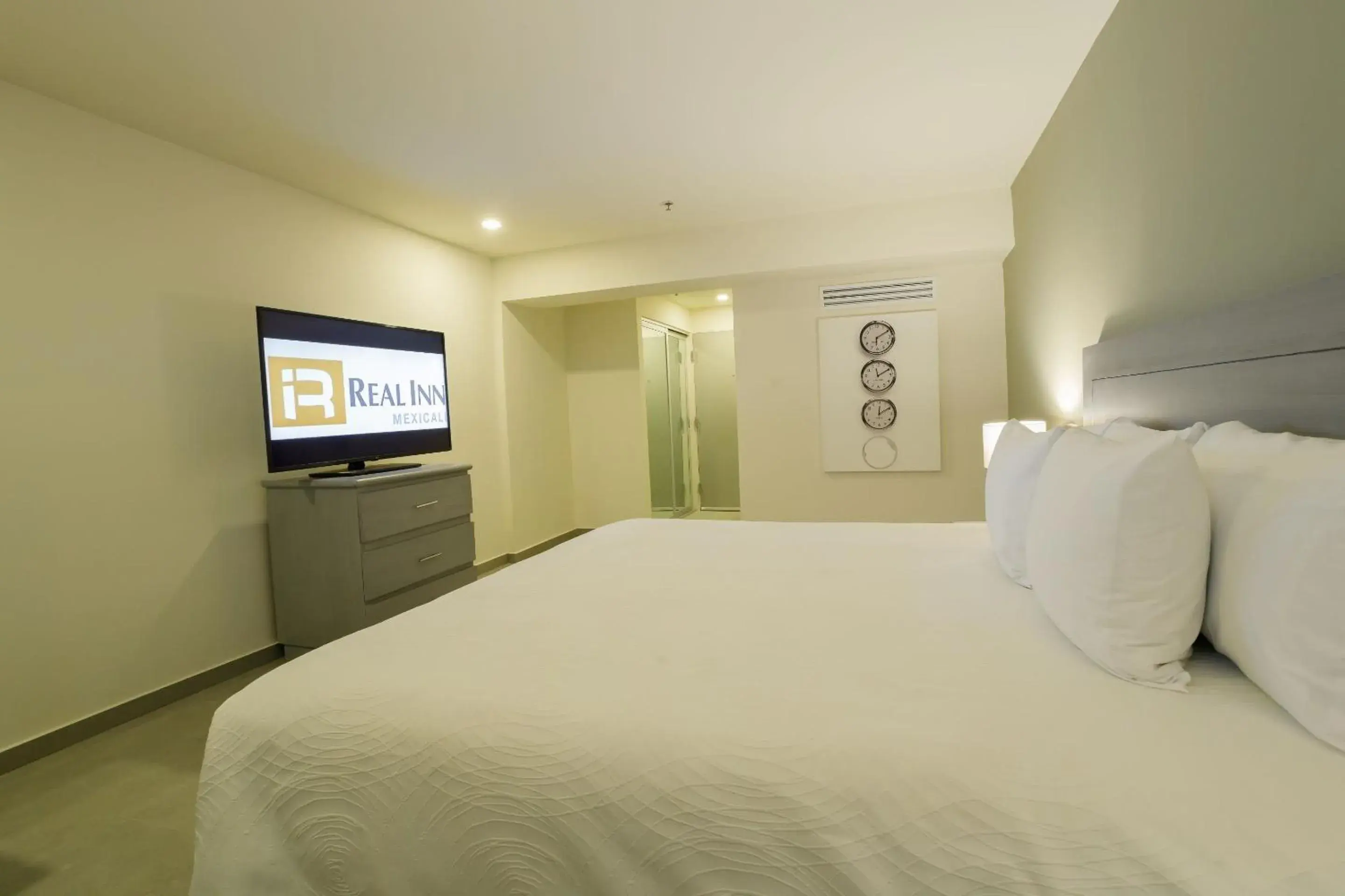 Bedroom, Bed in Real Inn Mexicali Bedroom, Bed in Real Inn Mexicali