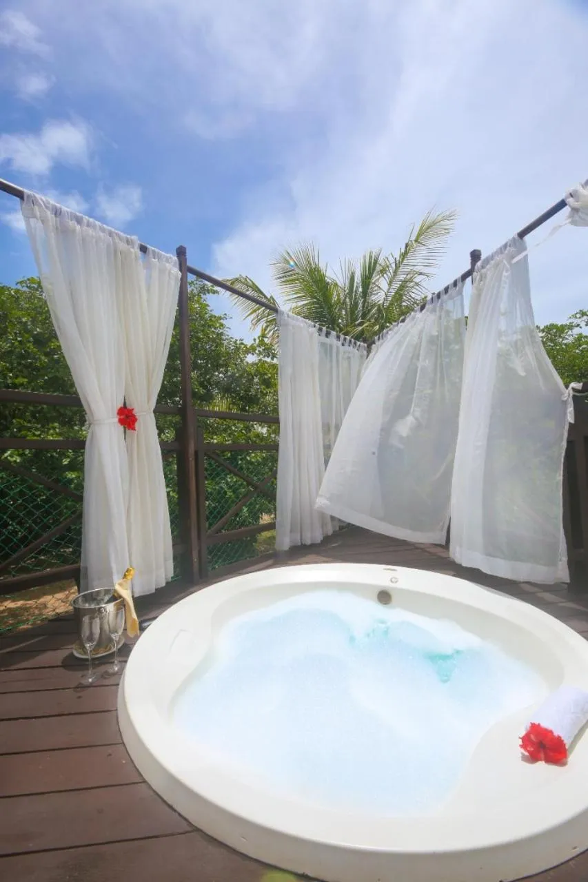 Hot Tub in Sun Bay Pipa Hotéis