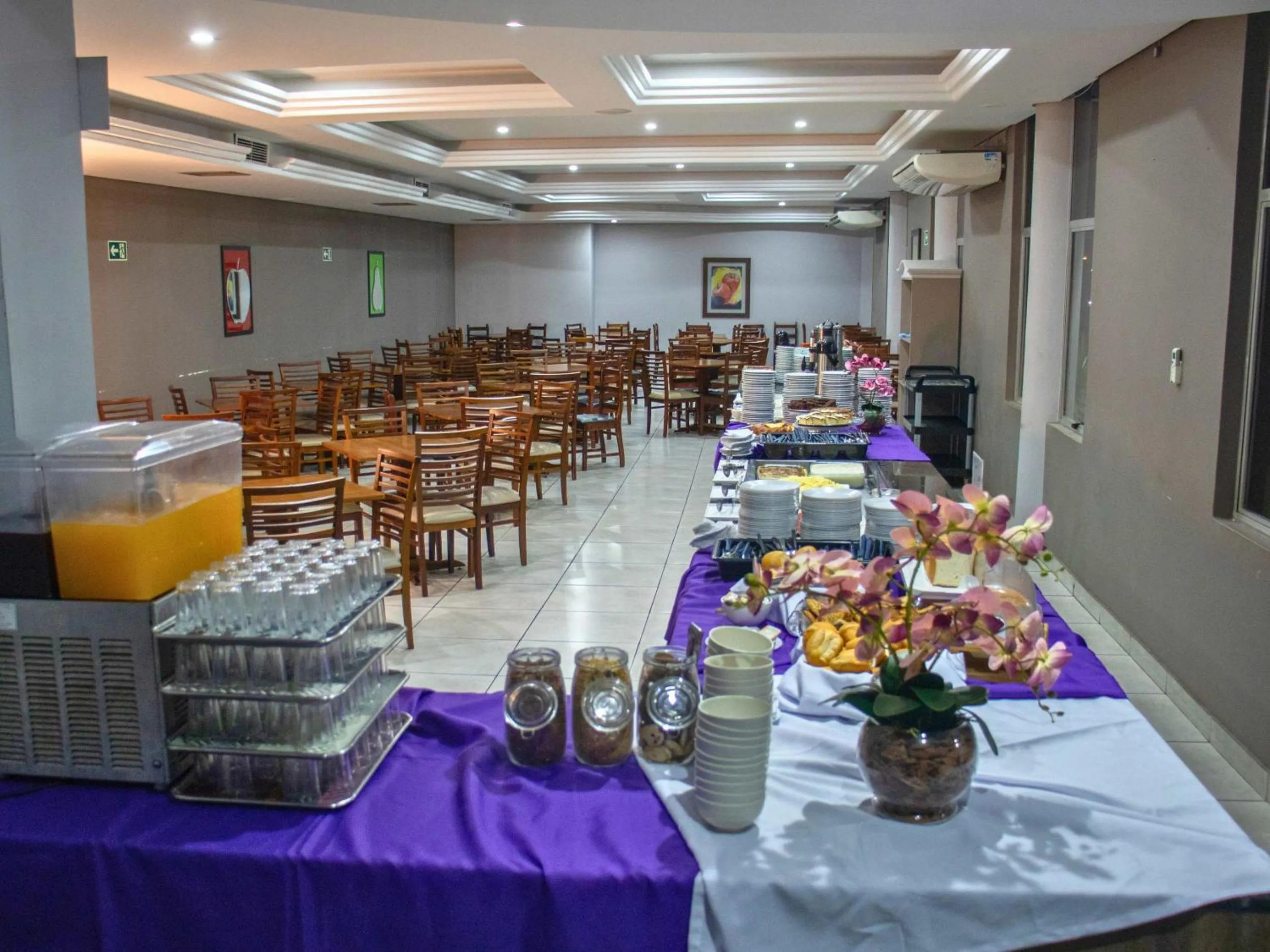 Breakfast in Manacá Hotel