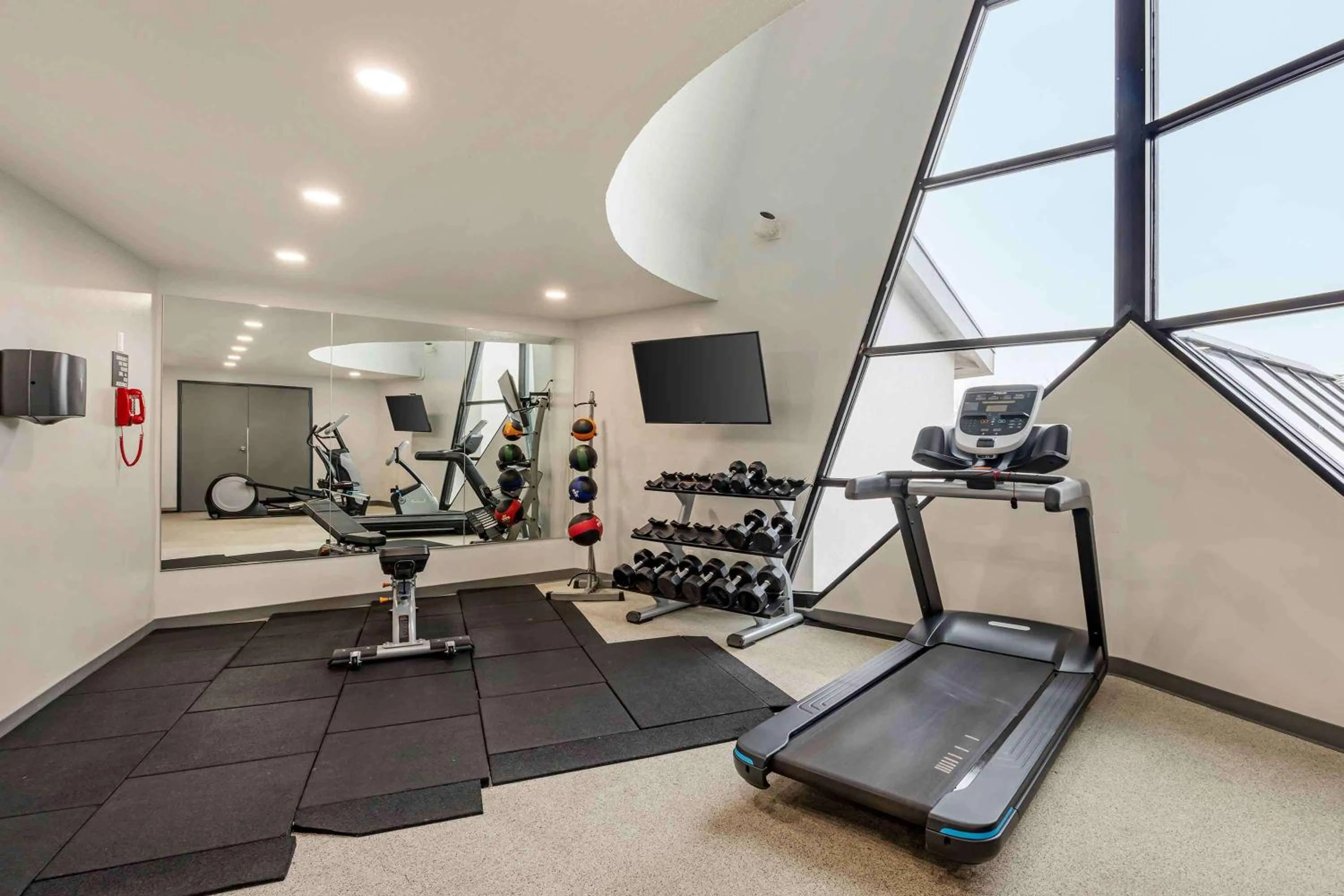 Fitness centre/facilities in Extended Stay America Premier Suites - Portland - North
