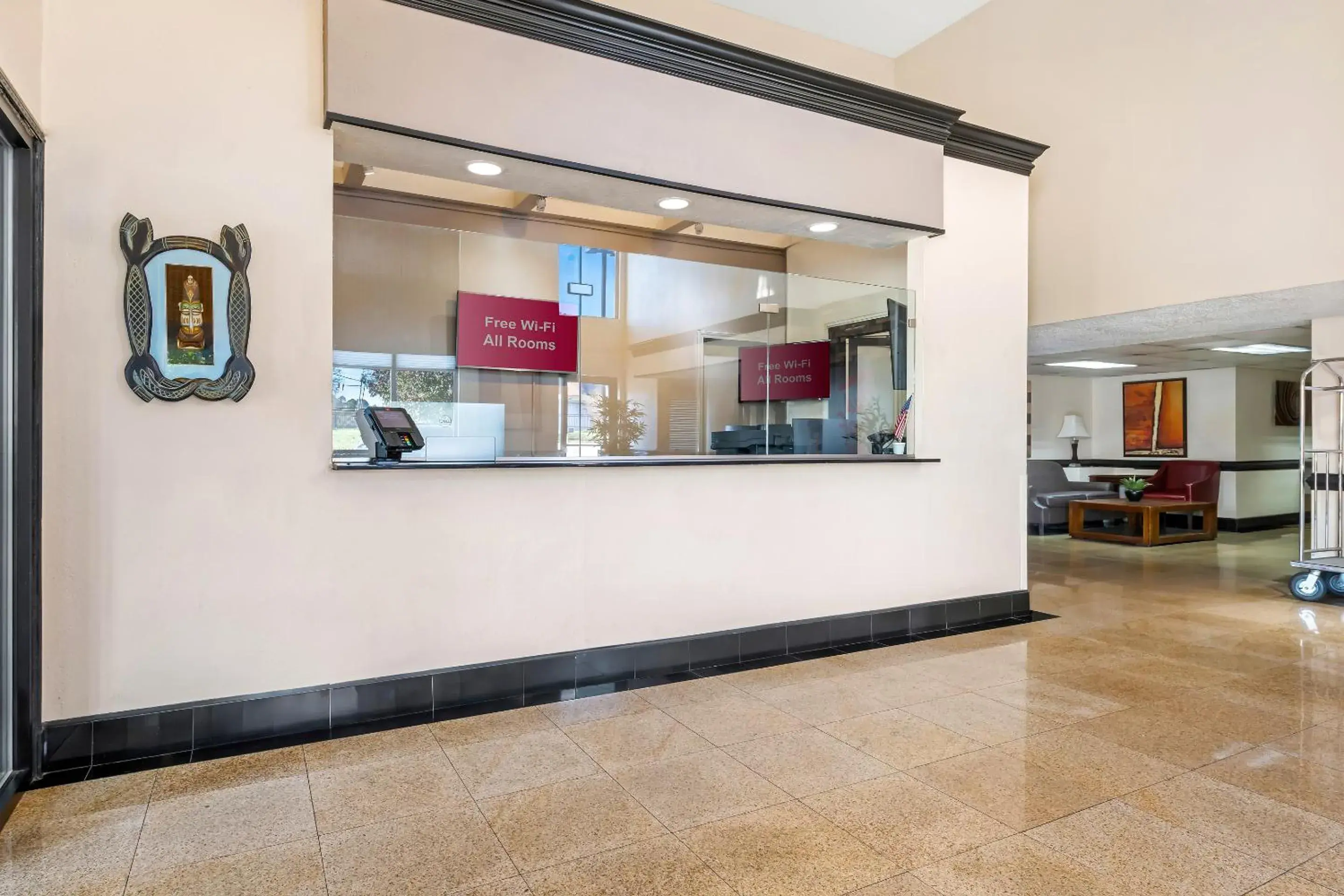 Lobby or reception in Red Roof Inn Charlotte - University Lobby or reception in Red Roof Inn Charlotte - University