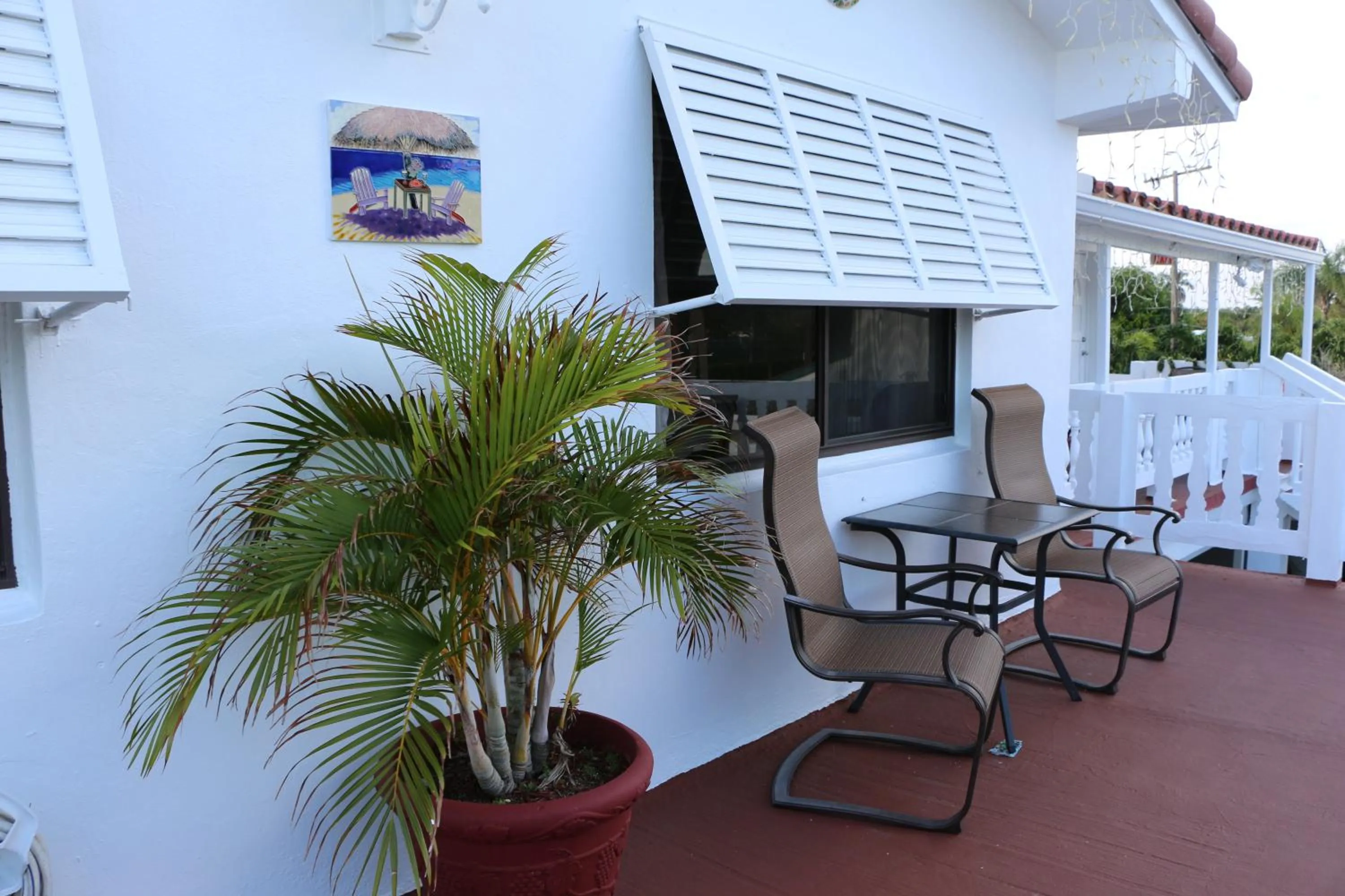 Balcony/Terrace in Breakaway Inn Guest House