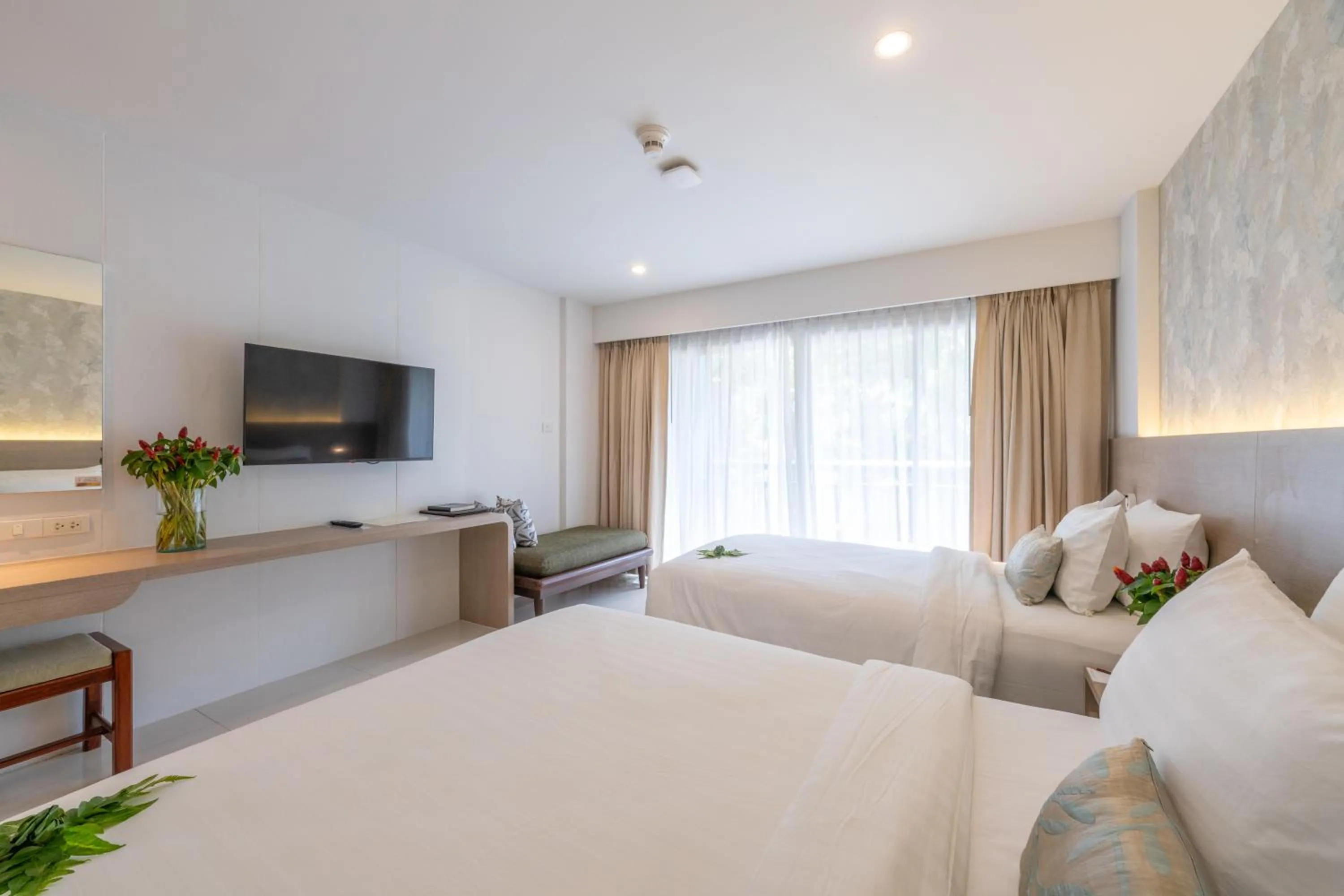 TV and multimedia, Bed in Peace Laguna Resort & Spa