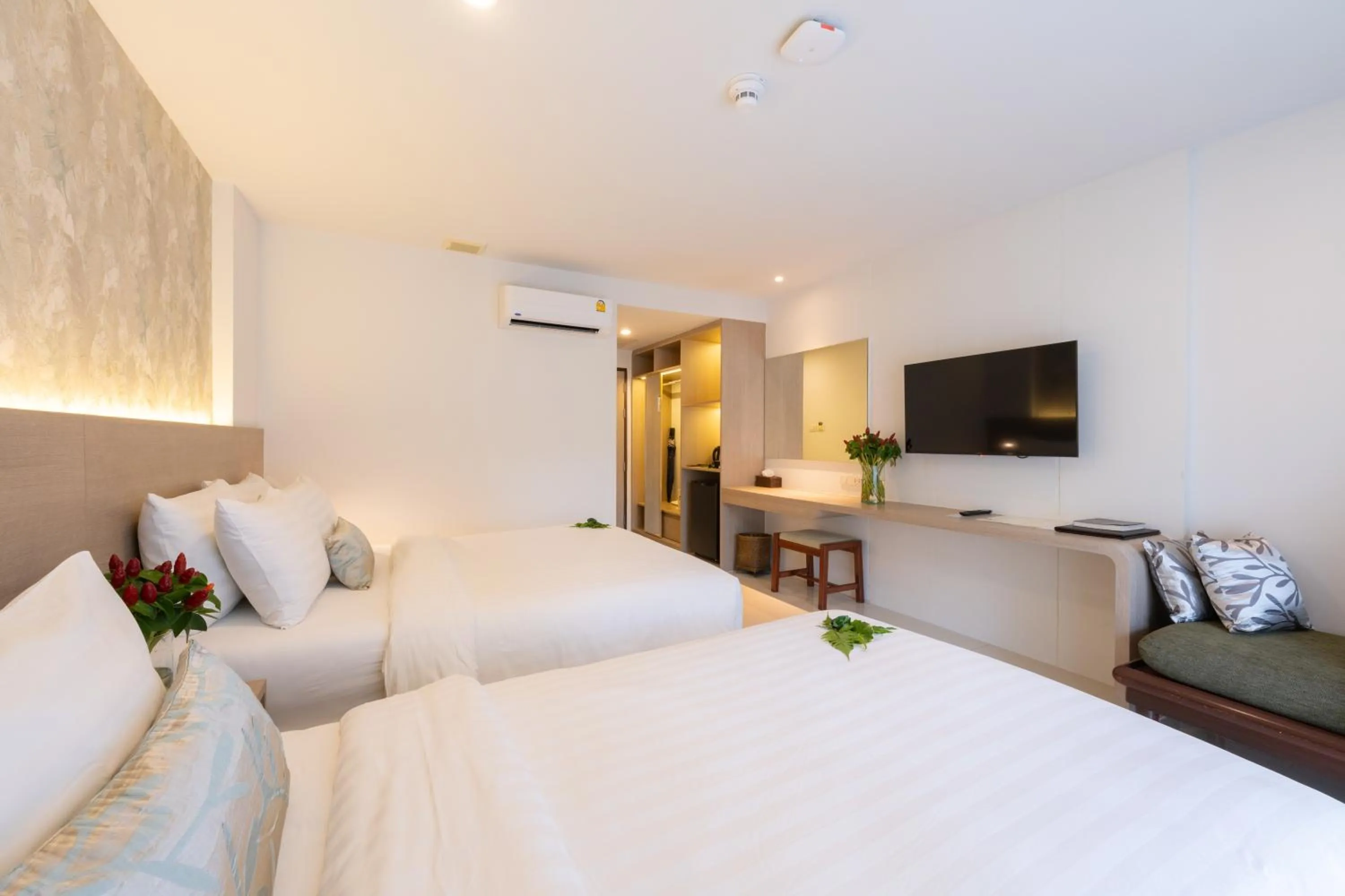 Bedroom, Bed in Peace Laguna Resort & Spa