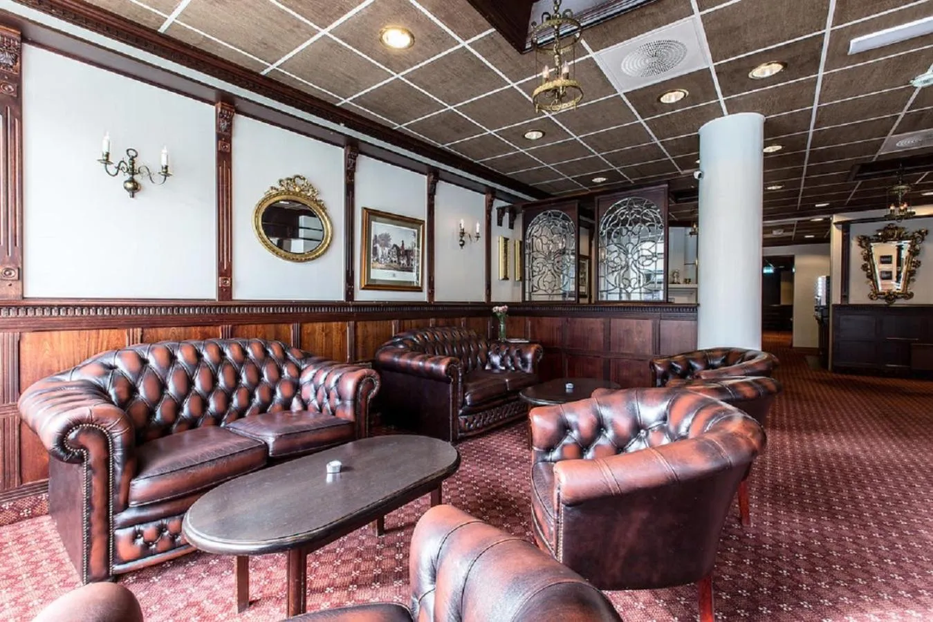 Property building in Chesterfield Hotel