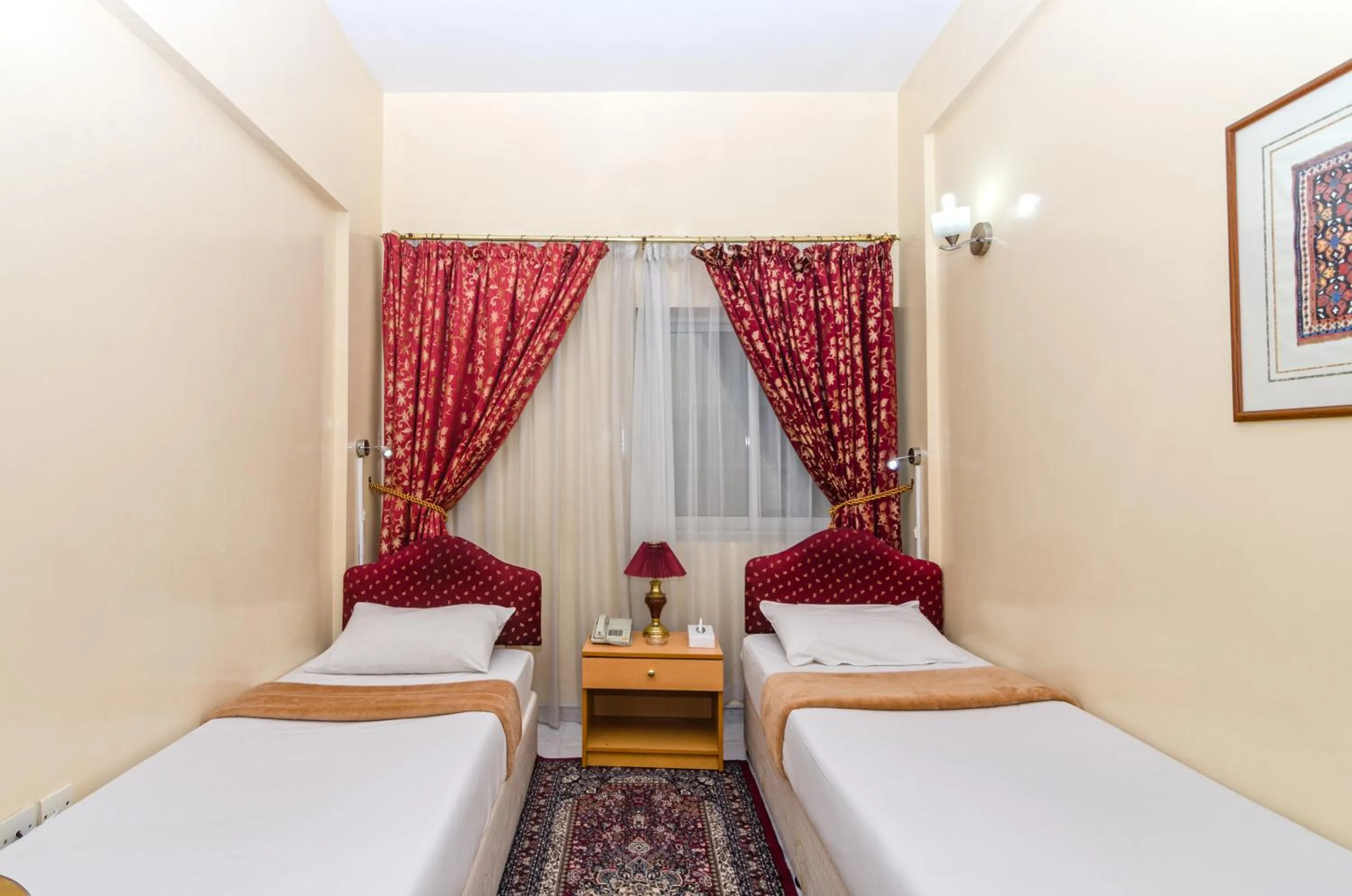 Bedroom, Bed in Royalton Hotel