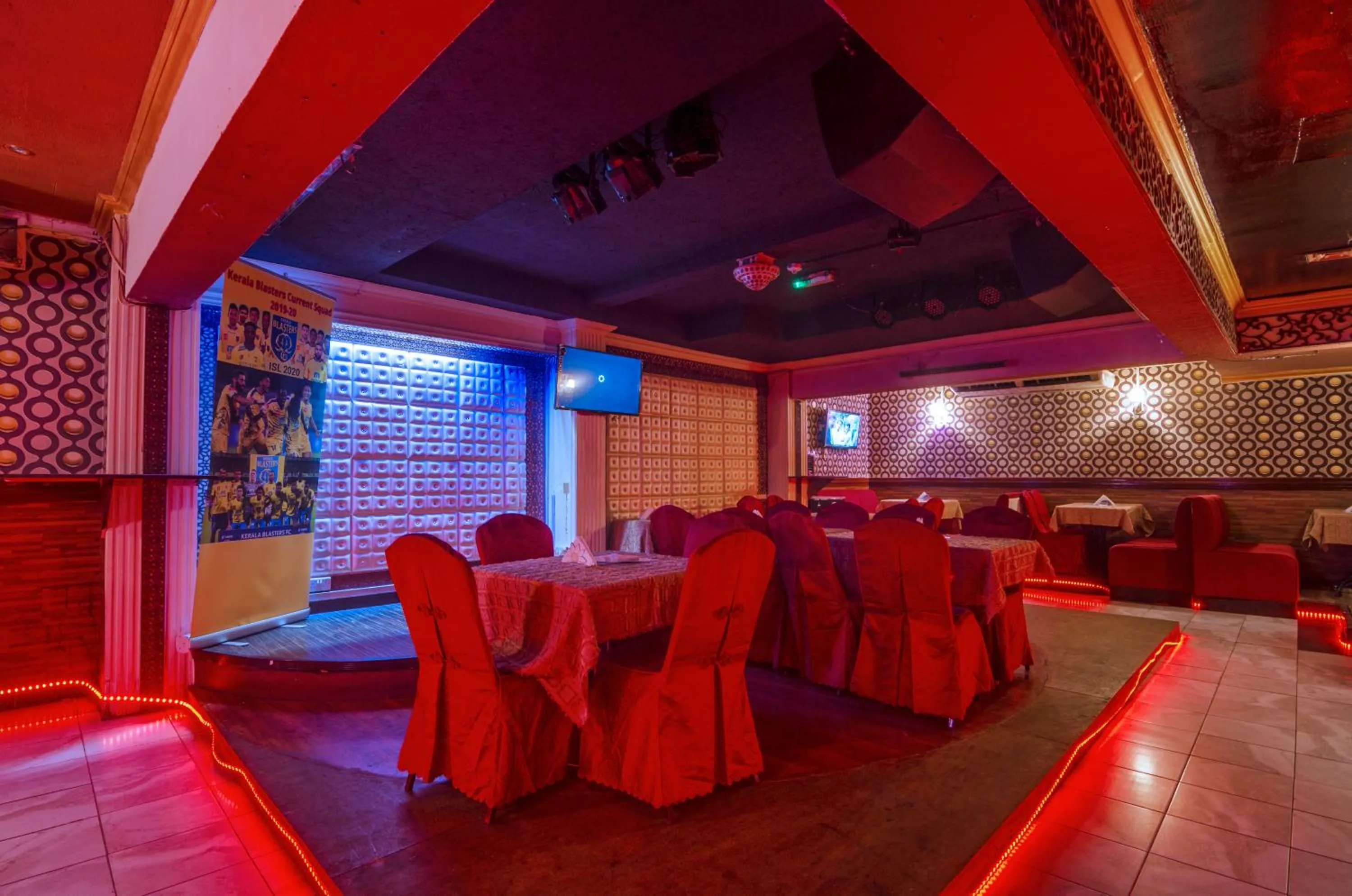 Nightclub / DJ in Royalton Hotel
