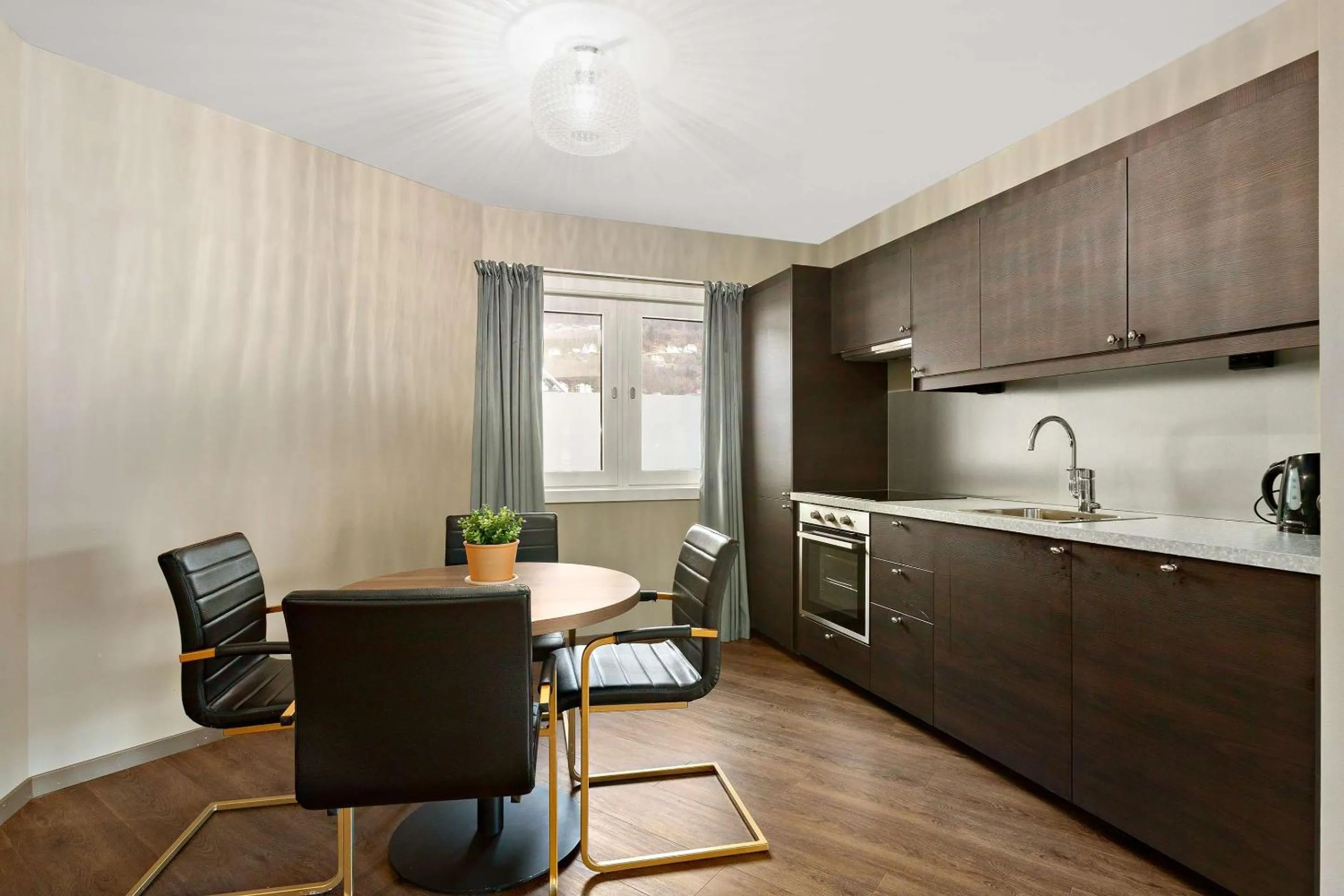 Bedroom in Ole Bull, Best Western Signature Collection