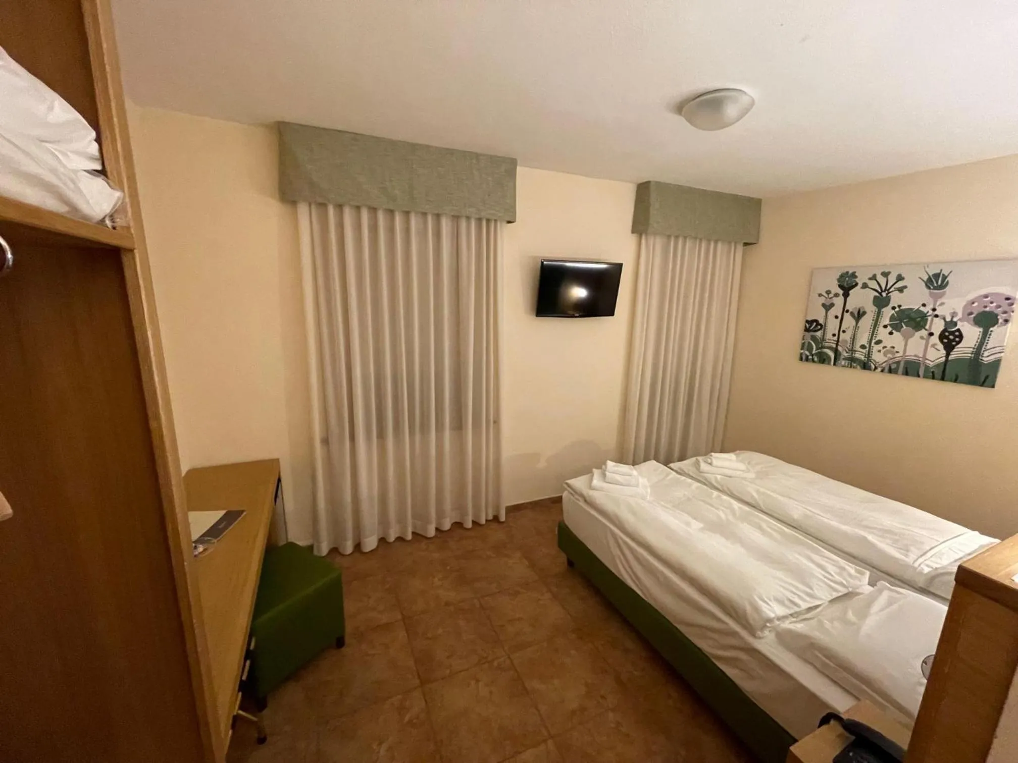 Bed in Hotel Trieste