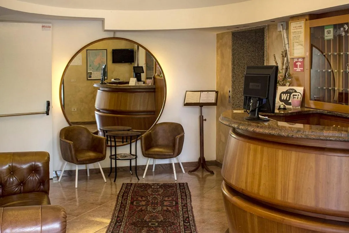 Lobby or reception in Albergo Ristorante Belvedere