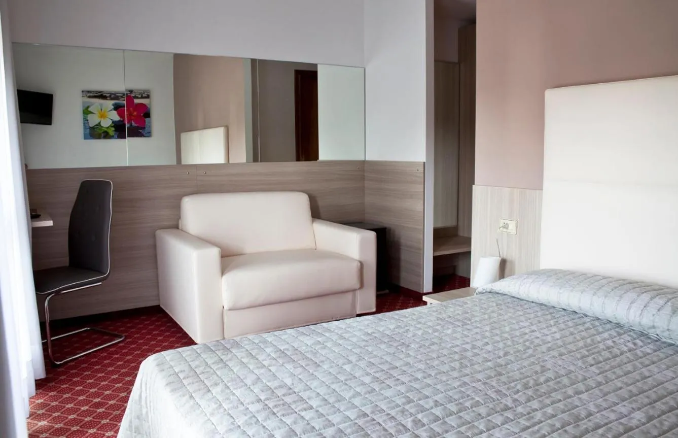 Photo of the whole room, Bed in Albergo Ristorante Belvedere