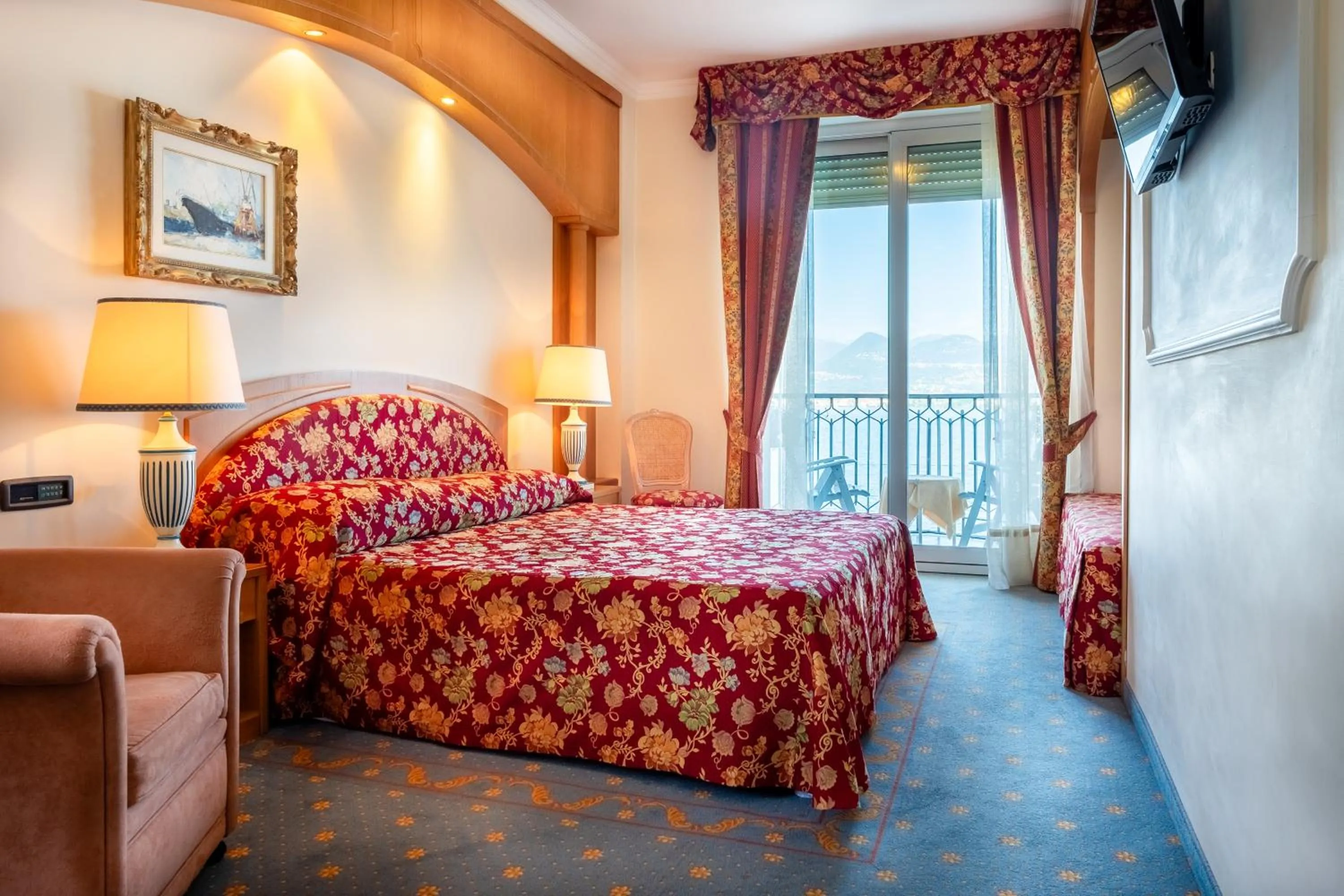 Bedroom, Bed in Hotel Astoria