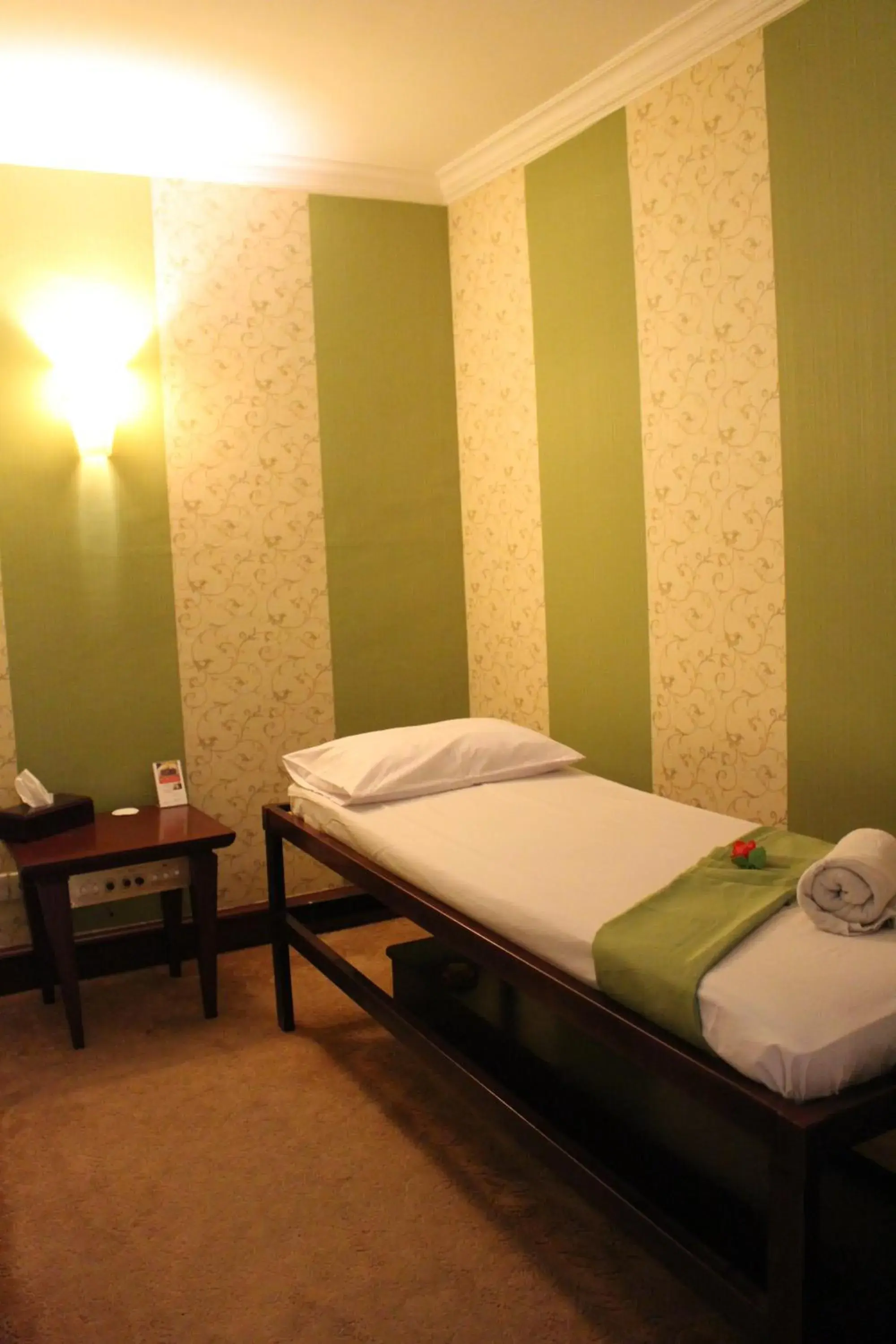 Massage, Bed in Swiss-Belhotel Tarakan Massage, Bed in Swiss-Belhotel Tarakan