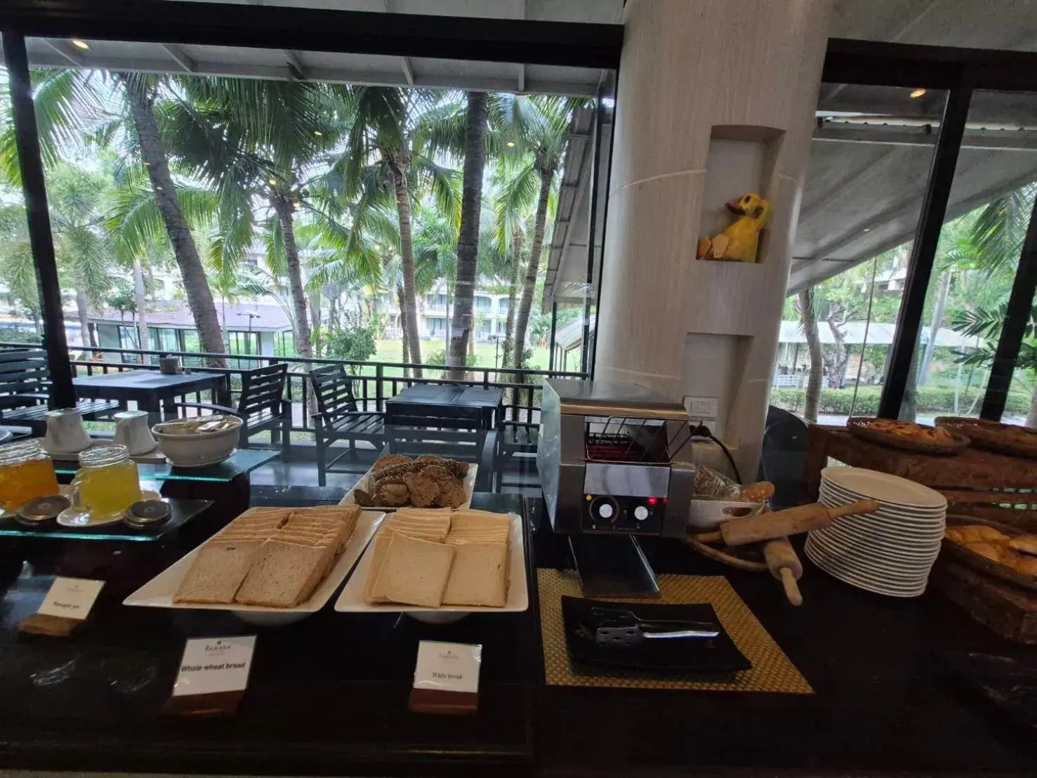 Food and drinks in Ramada by Wyndham Aonang Krabi Food and drinks in Ramada by Wyndham Aonang Krabi