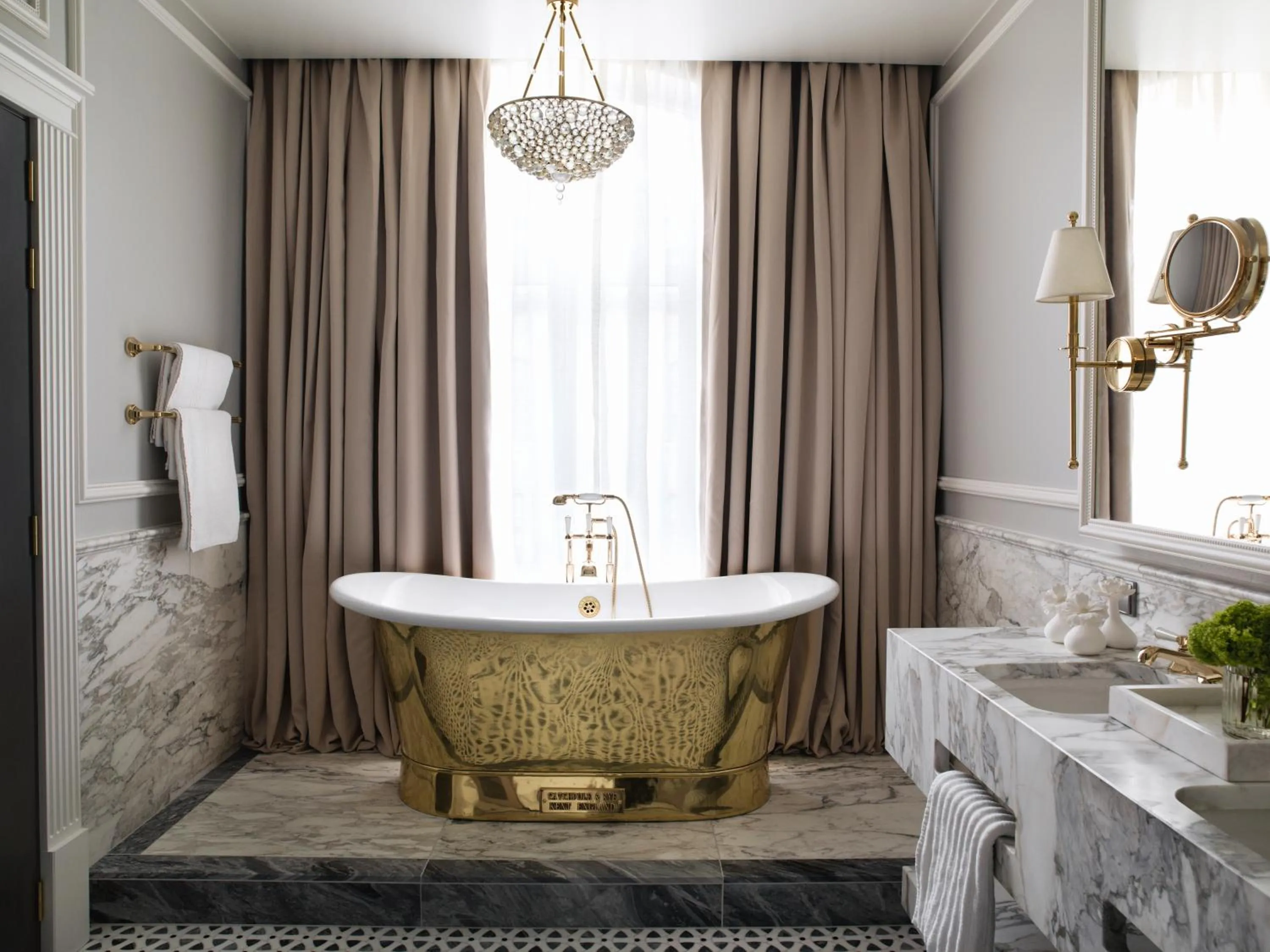 Suite in Britannia Hotel