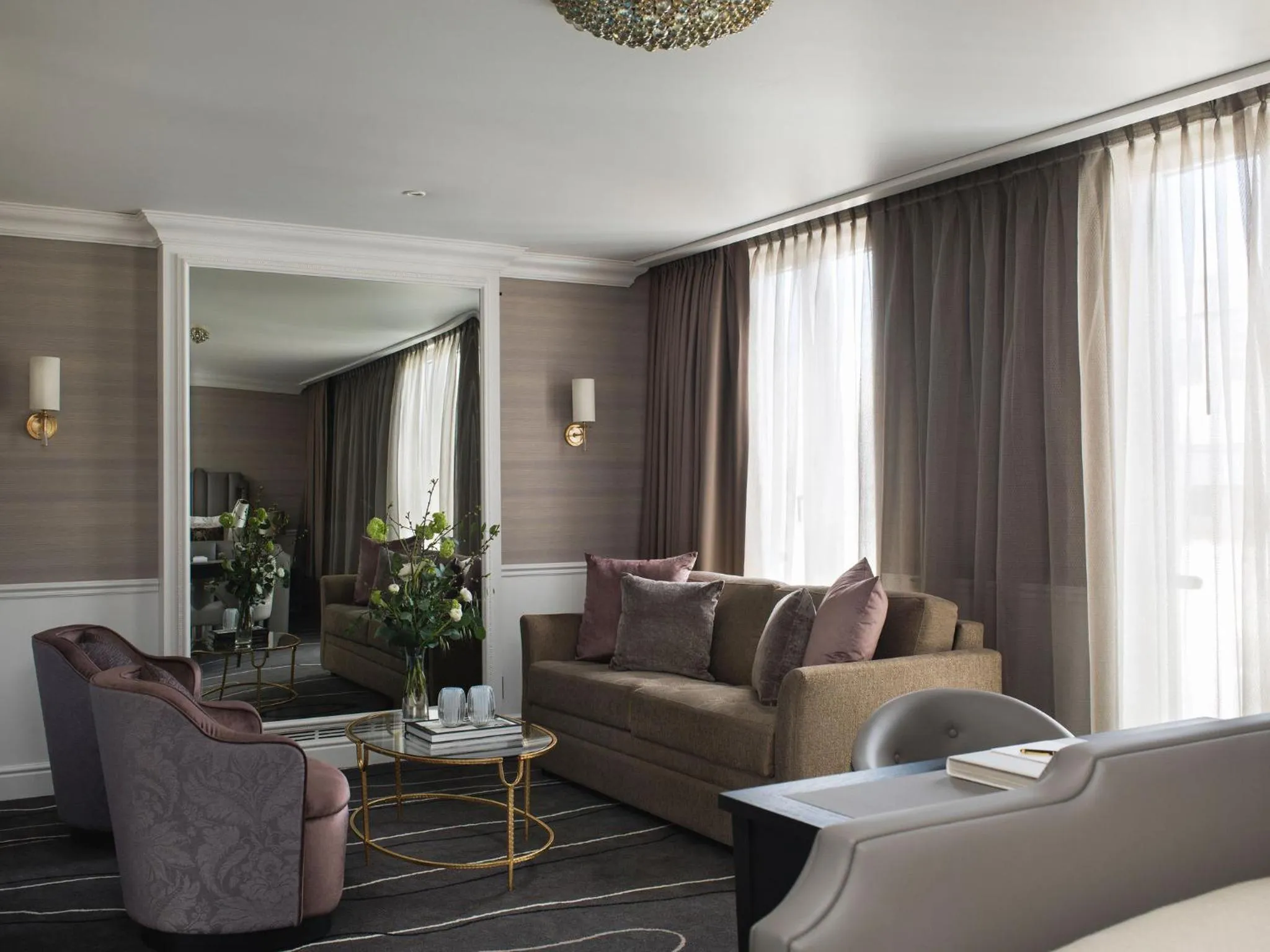 Seating area in Britannia Hotel