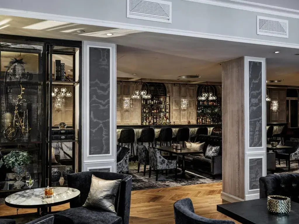 Lounge or bar in Britannia Hotel Lounge or bar in Britannia Hotel