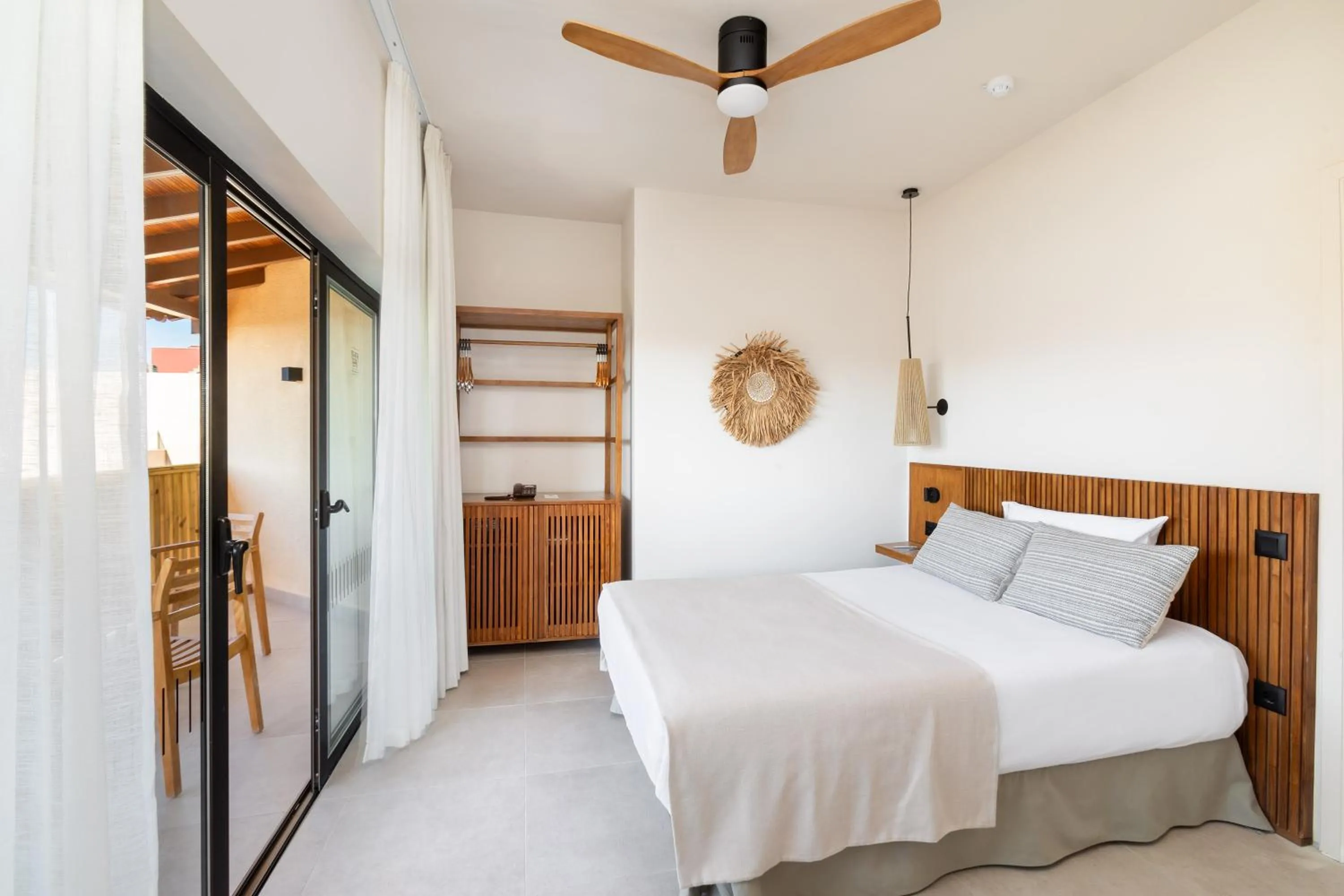 Bed in Playa Surf CBbC Hotel