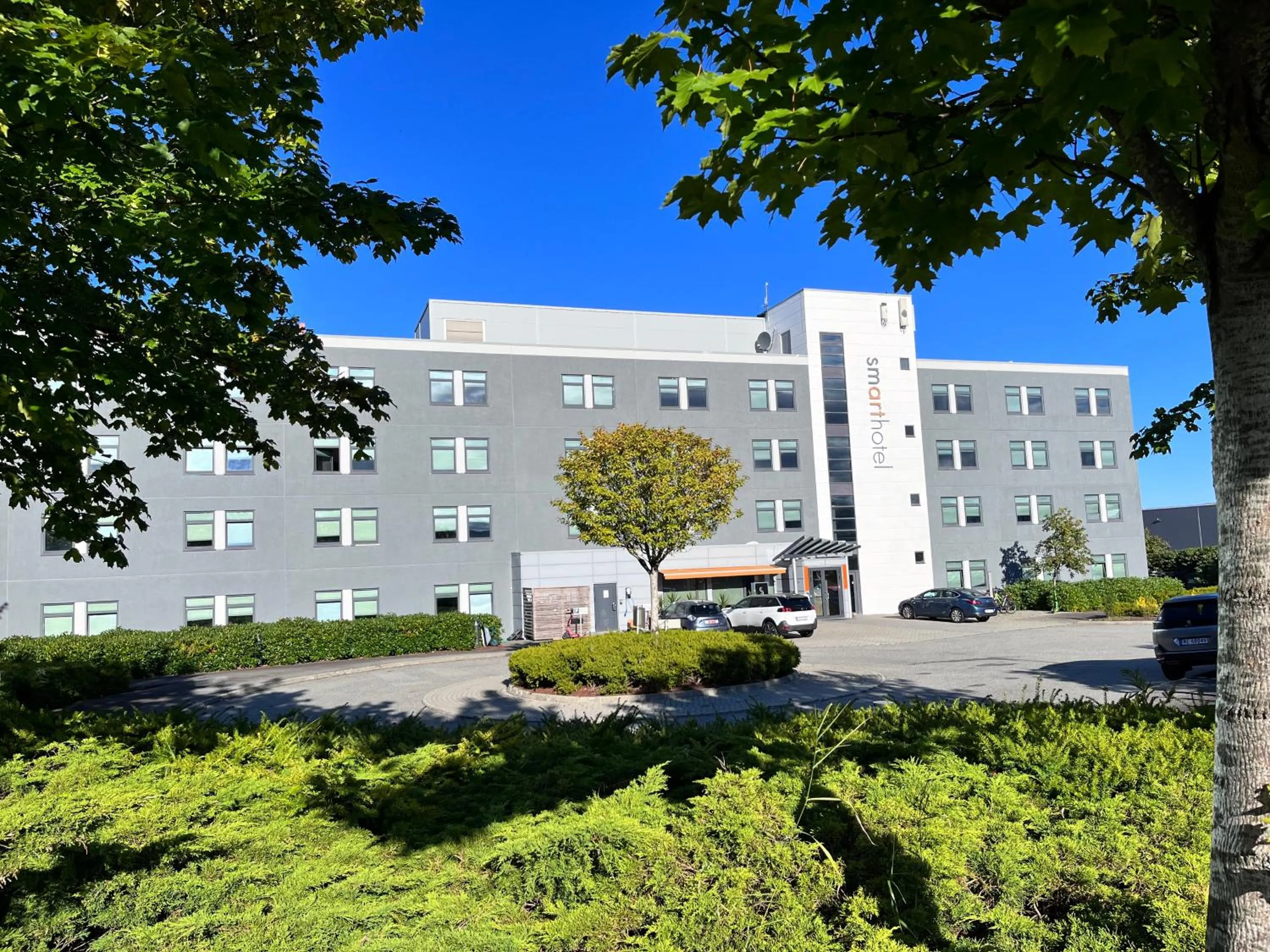 Property building in Smarthotel Forus