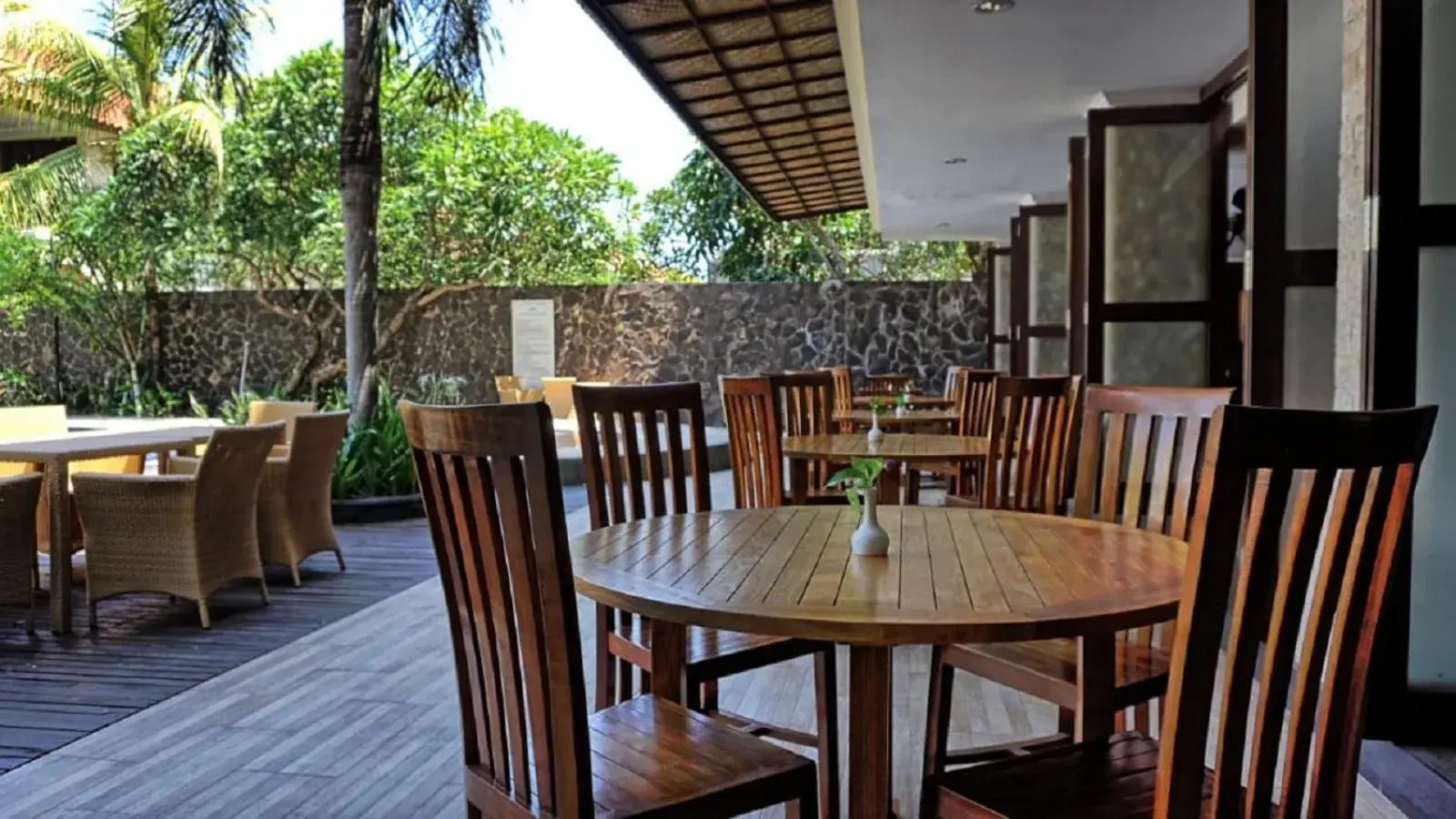 Restaurant/places to eat in Best Western Resort Kuta Restaurant/places to eat in Best Western Resort Kuta