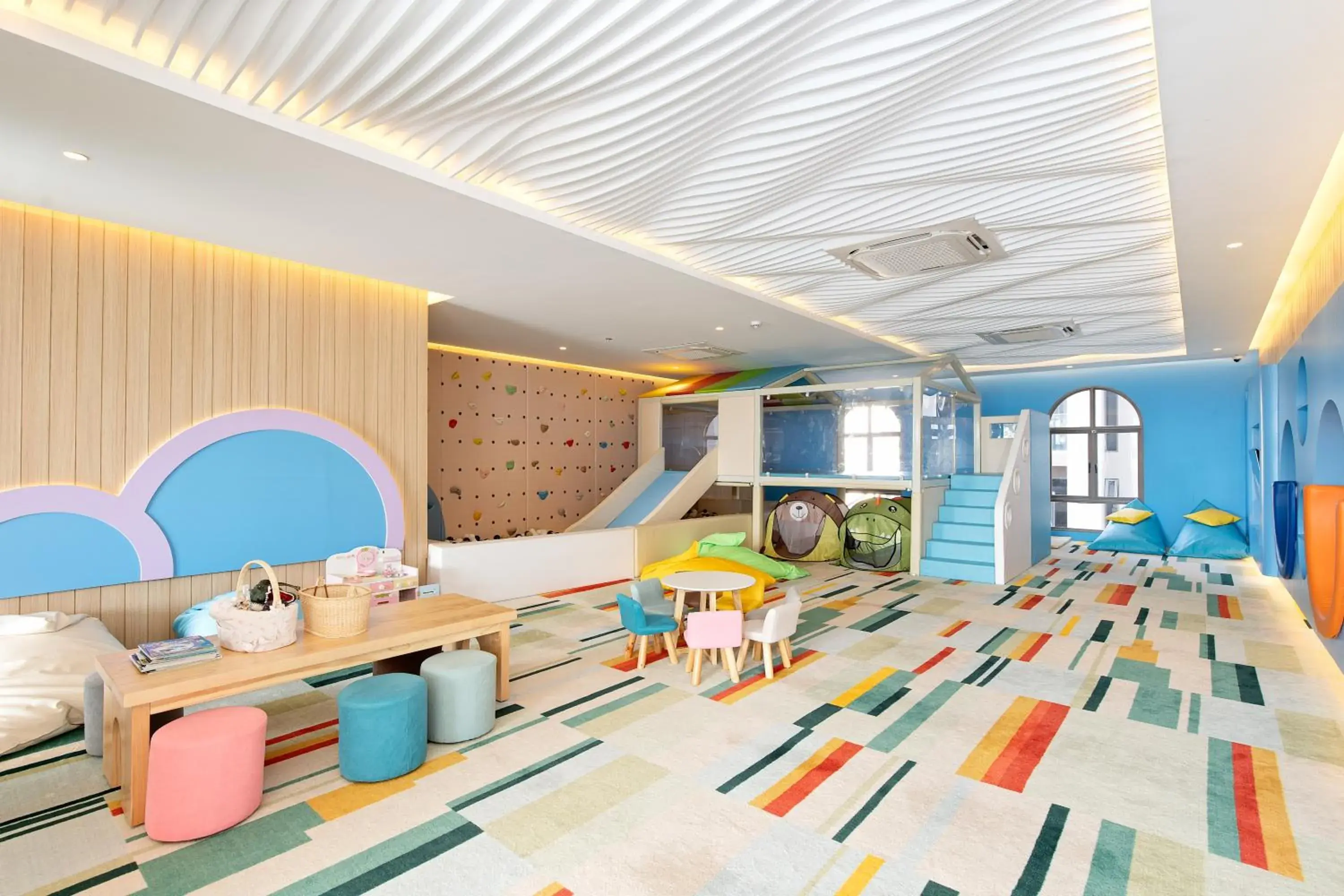 Kids's club, Bed in Jomtien Thani Hotel Kids's club, Bed in Jomtien Thani Hotel