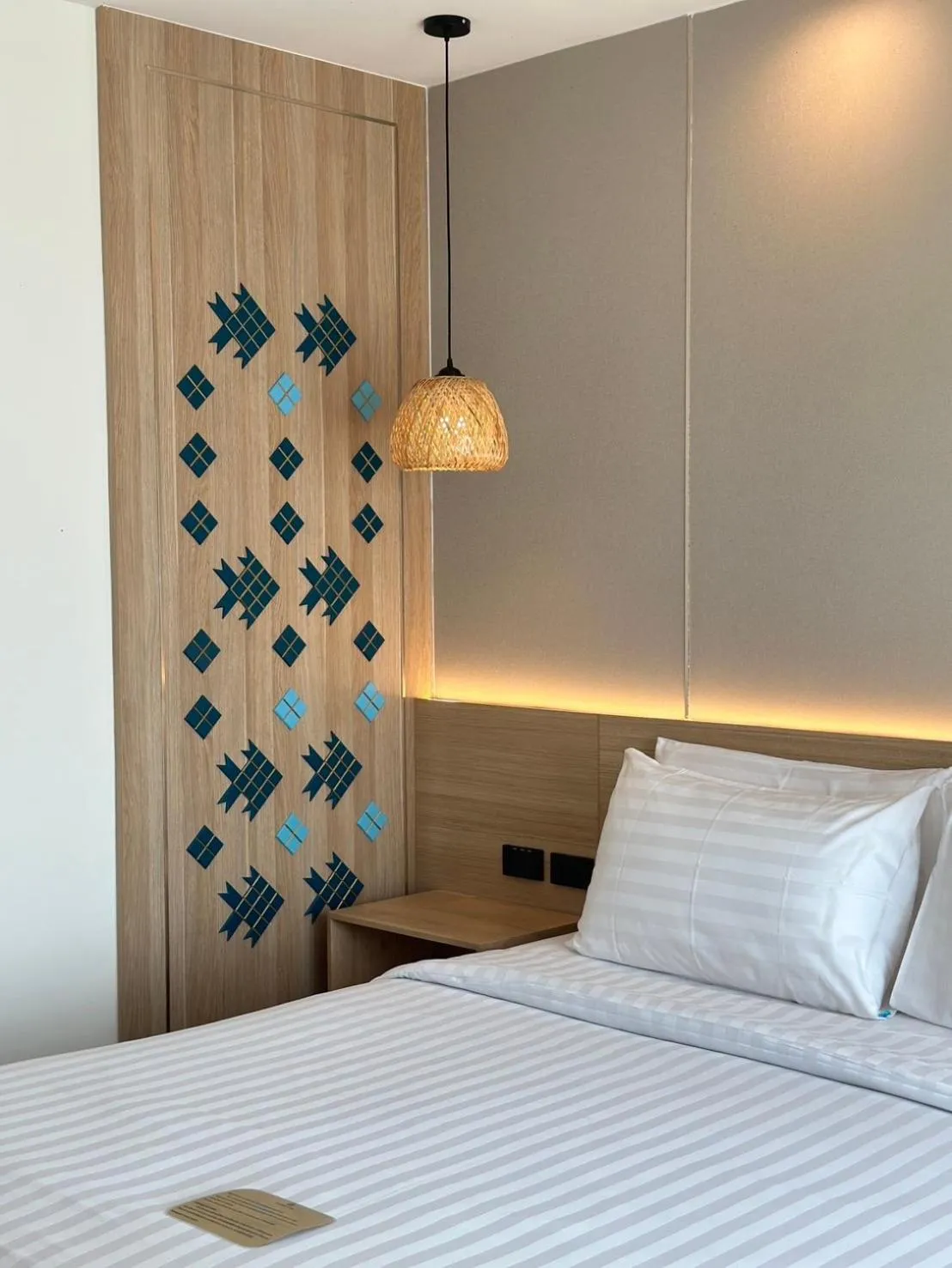 Bed in Jomtien Thani Hotel