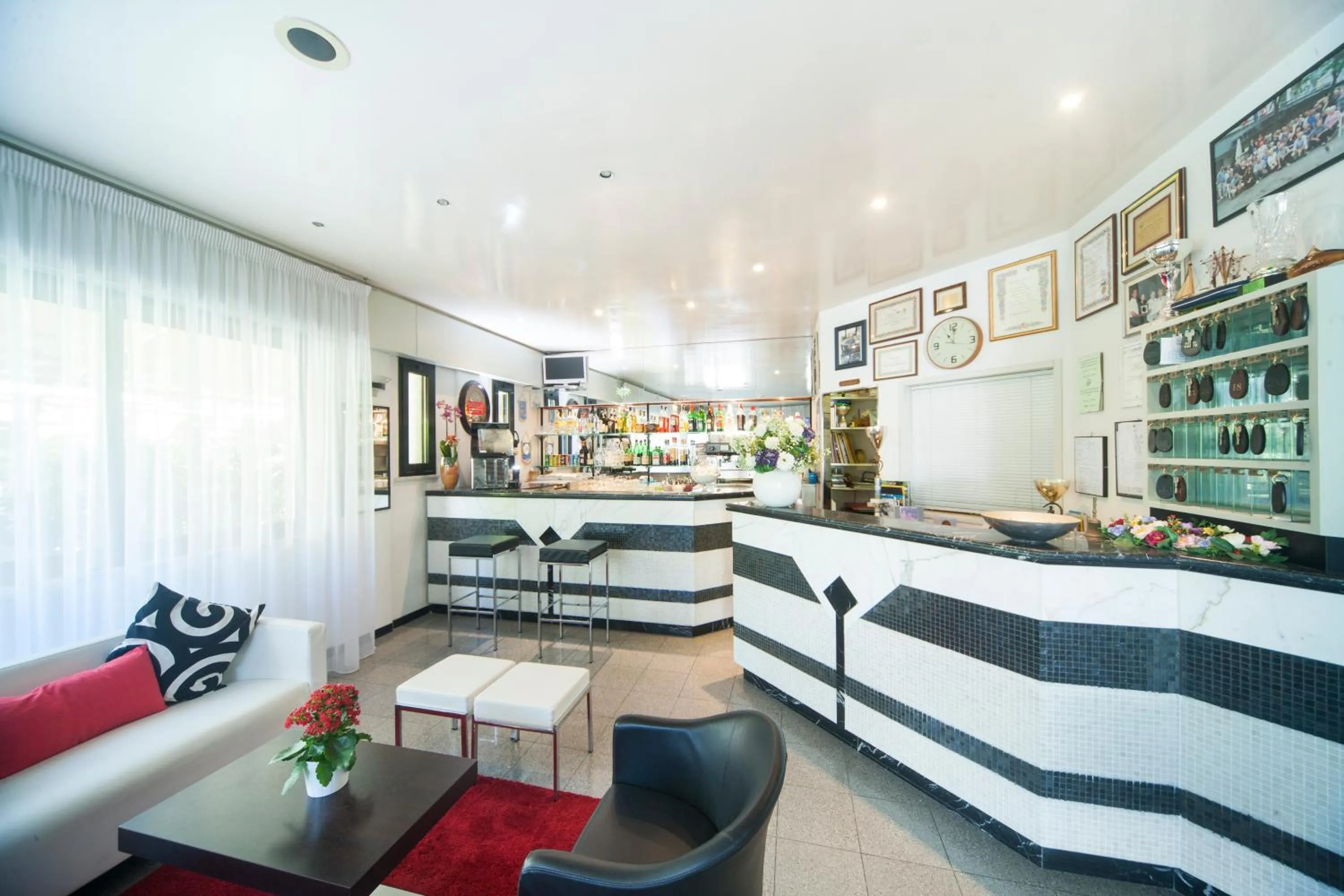 Restaurant/places to eat in Hotel Betty Personal Style and Beach Village