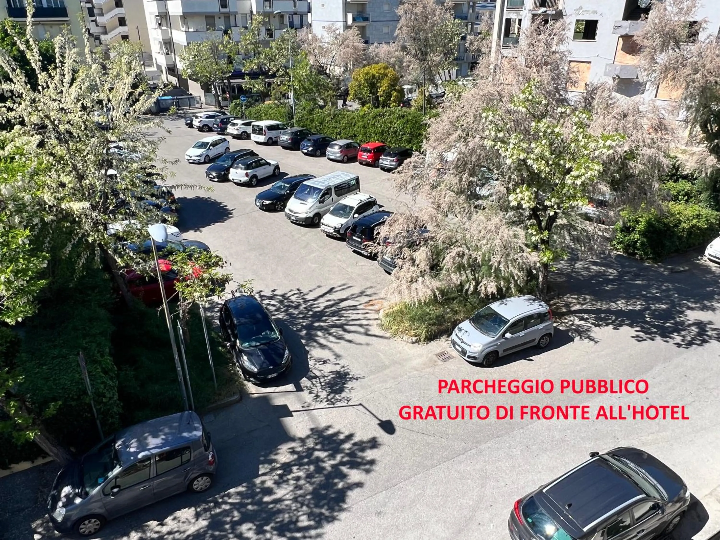 Parking in Hotel Betty Personal Style and Beach Village