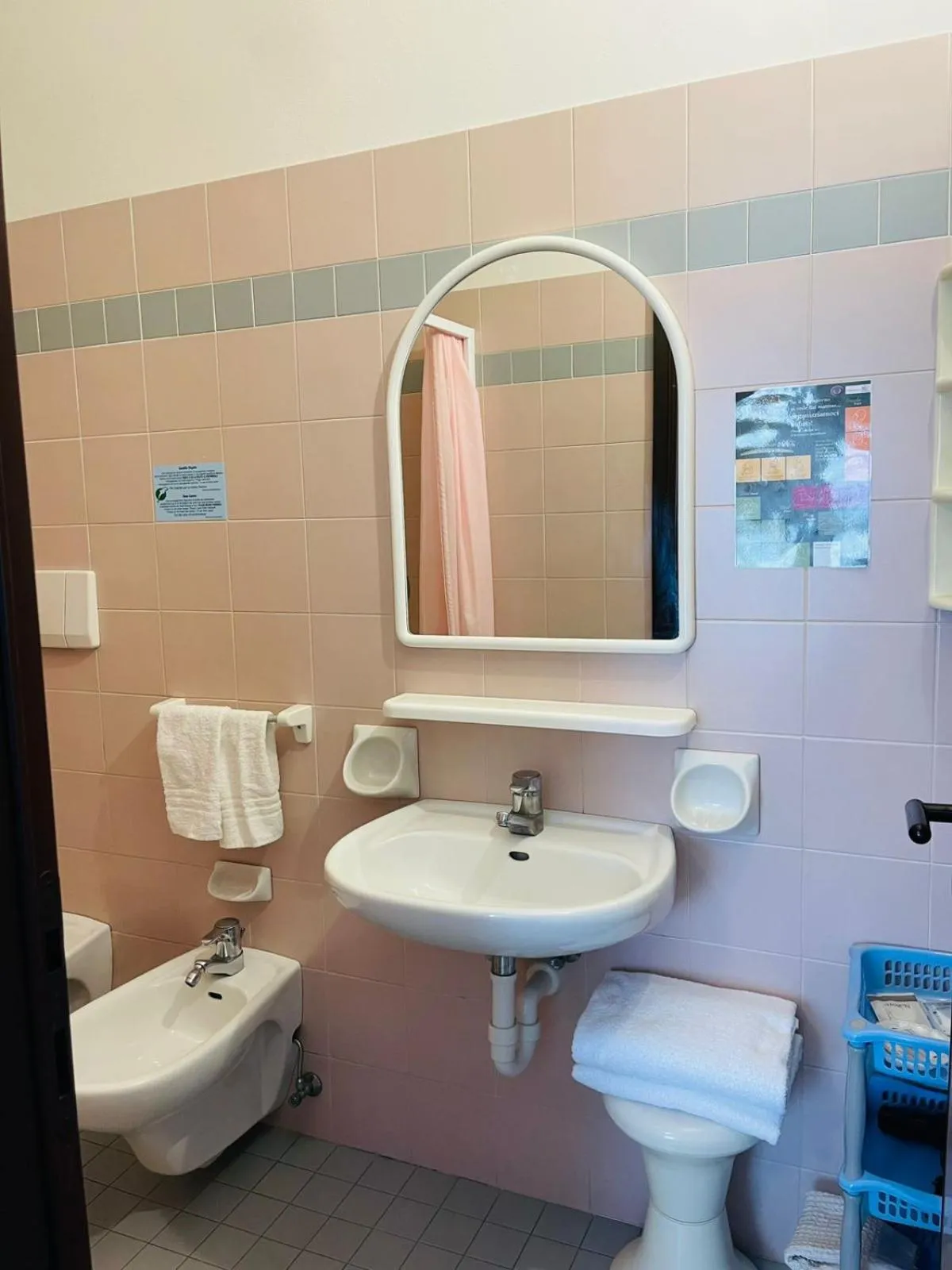 Hotel Betty Personal Style and Beach Village