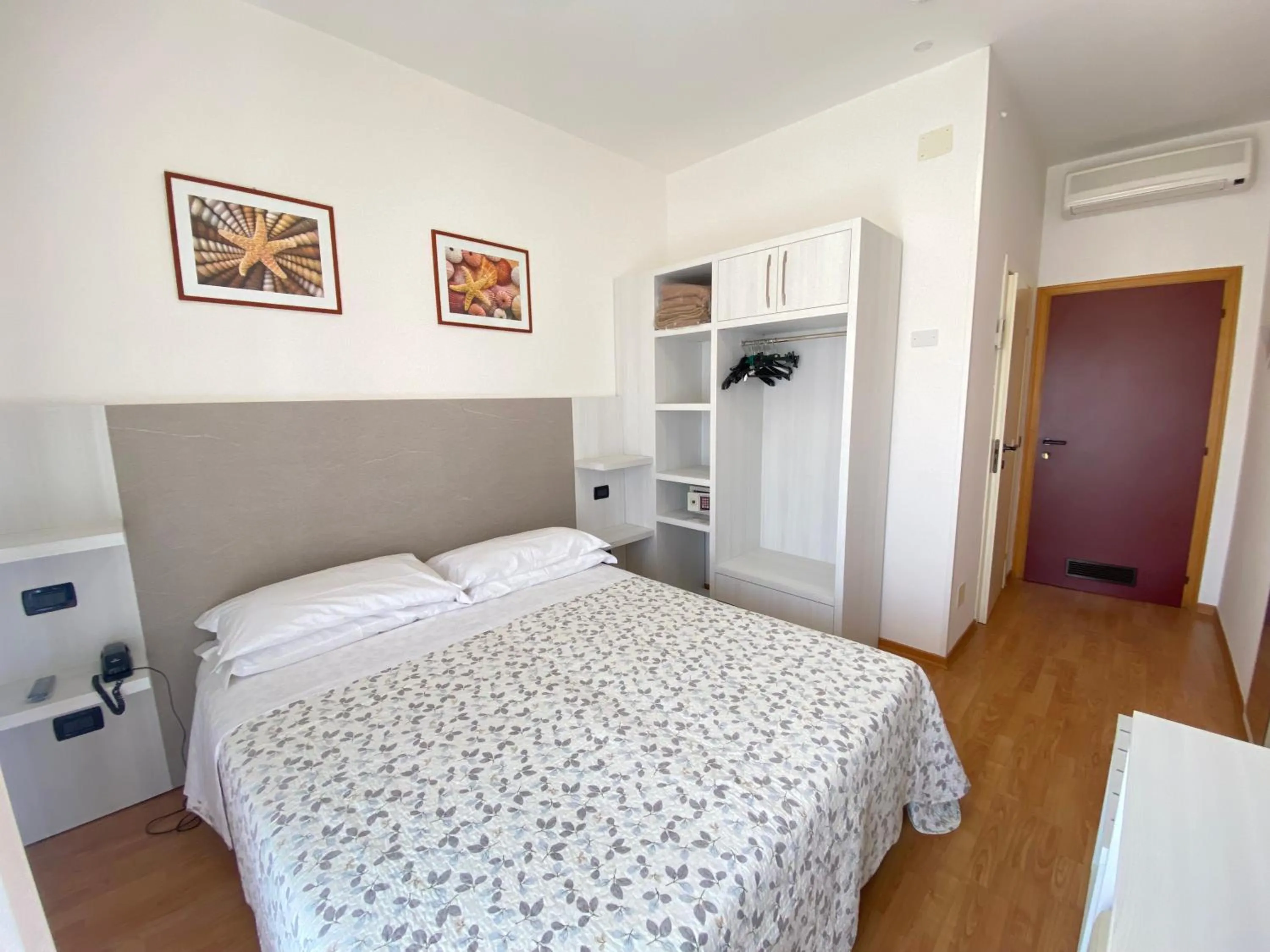 Bed in Hotel Betty Personal Style and Beach Village