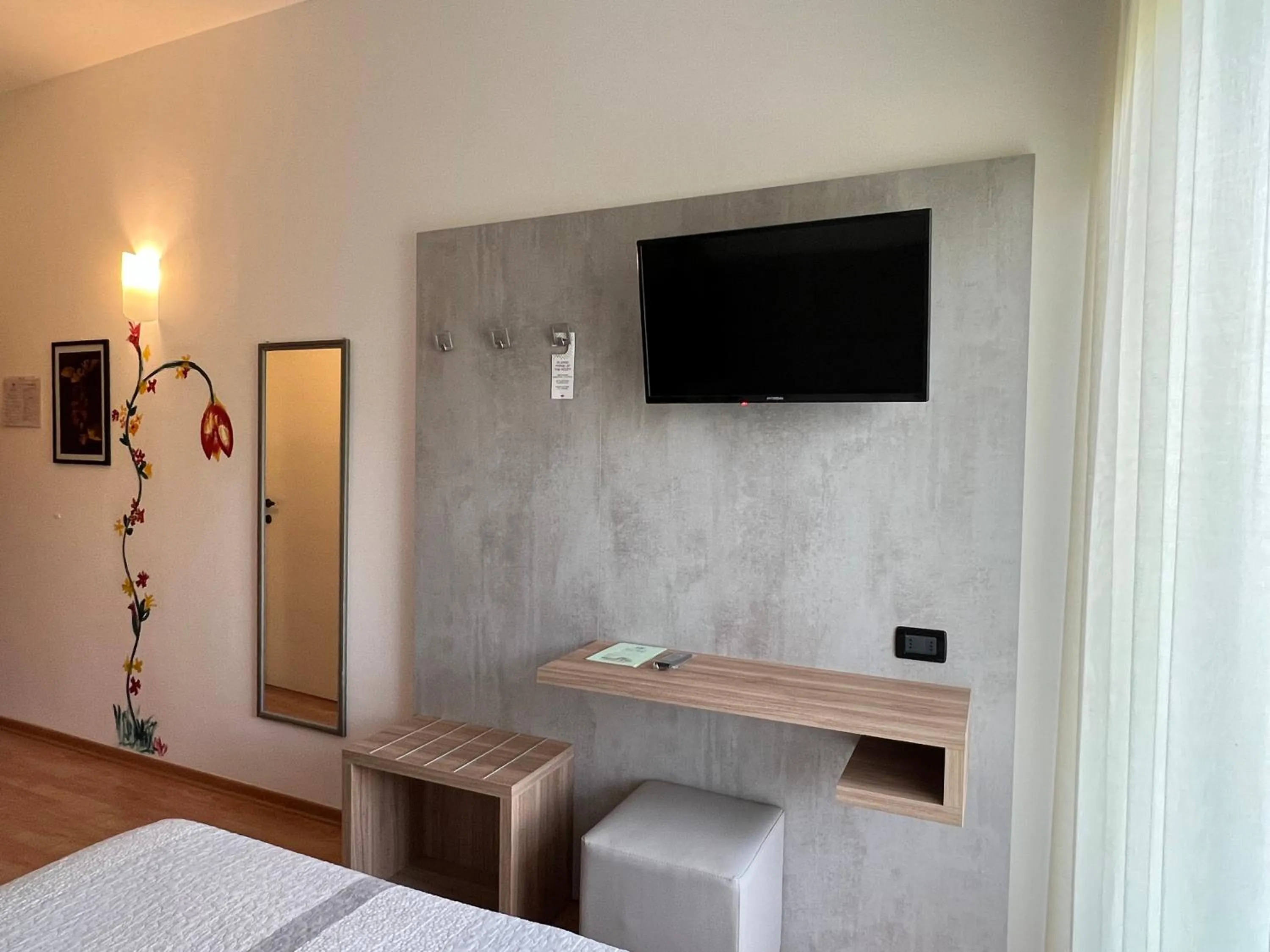 TV and multimedia, Bed in Hotel Betty Personal Style and Beach Village