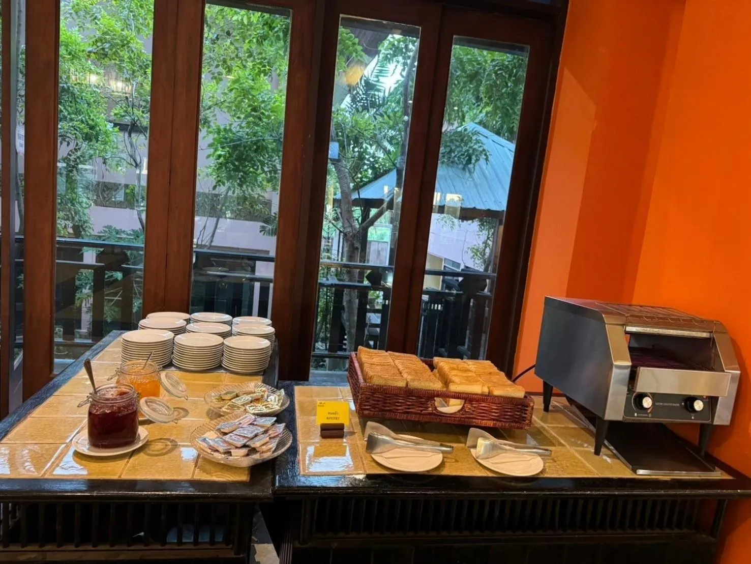 Breakfast in Pattawia Resort & Spa, Pranburi